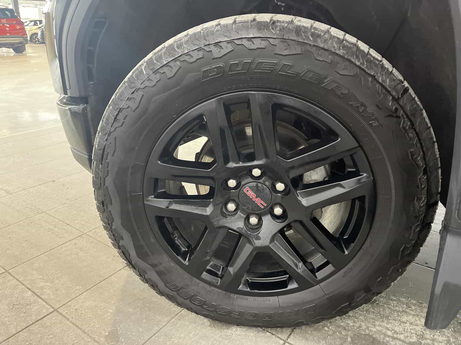 2024 GMC Sierra 1500 Elevation - Image 23