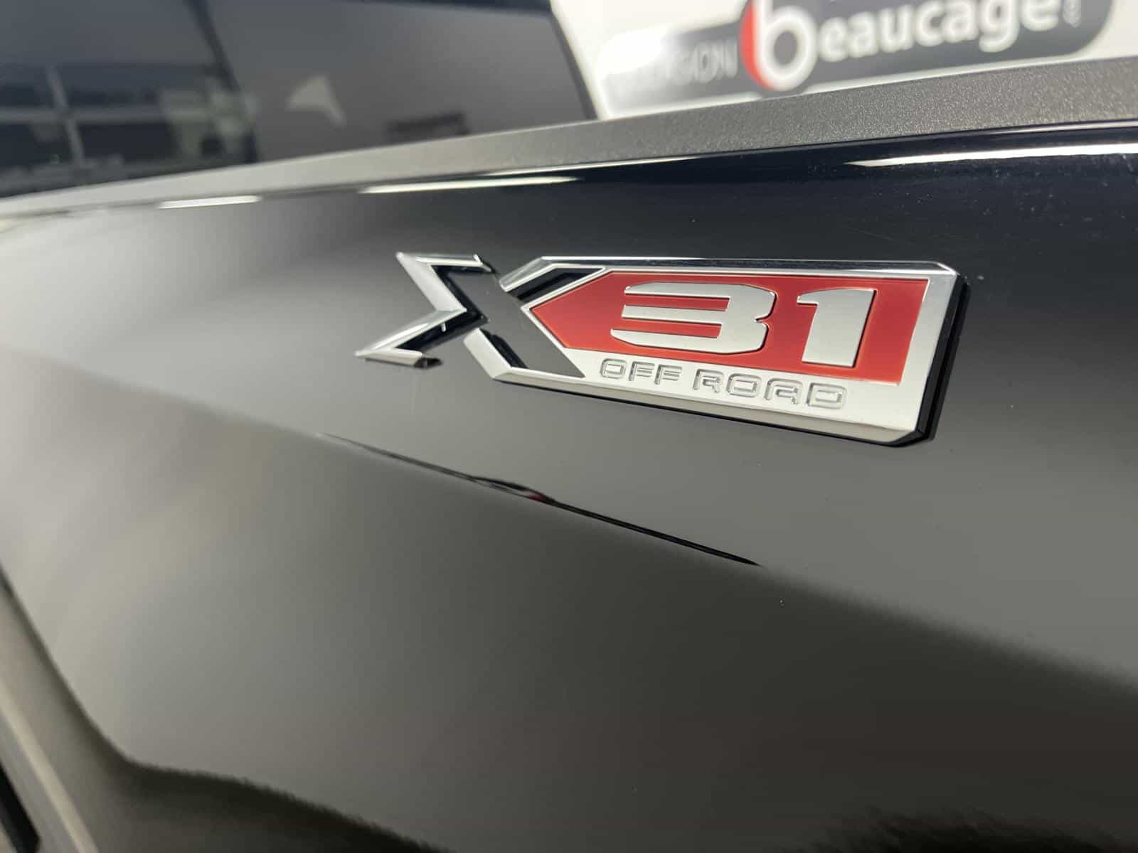 2024 GMC Sierra 1500 Elevation - Image 25