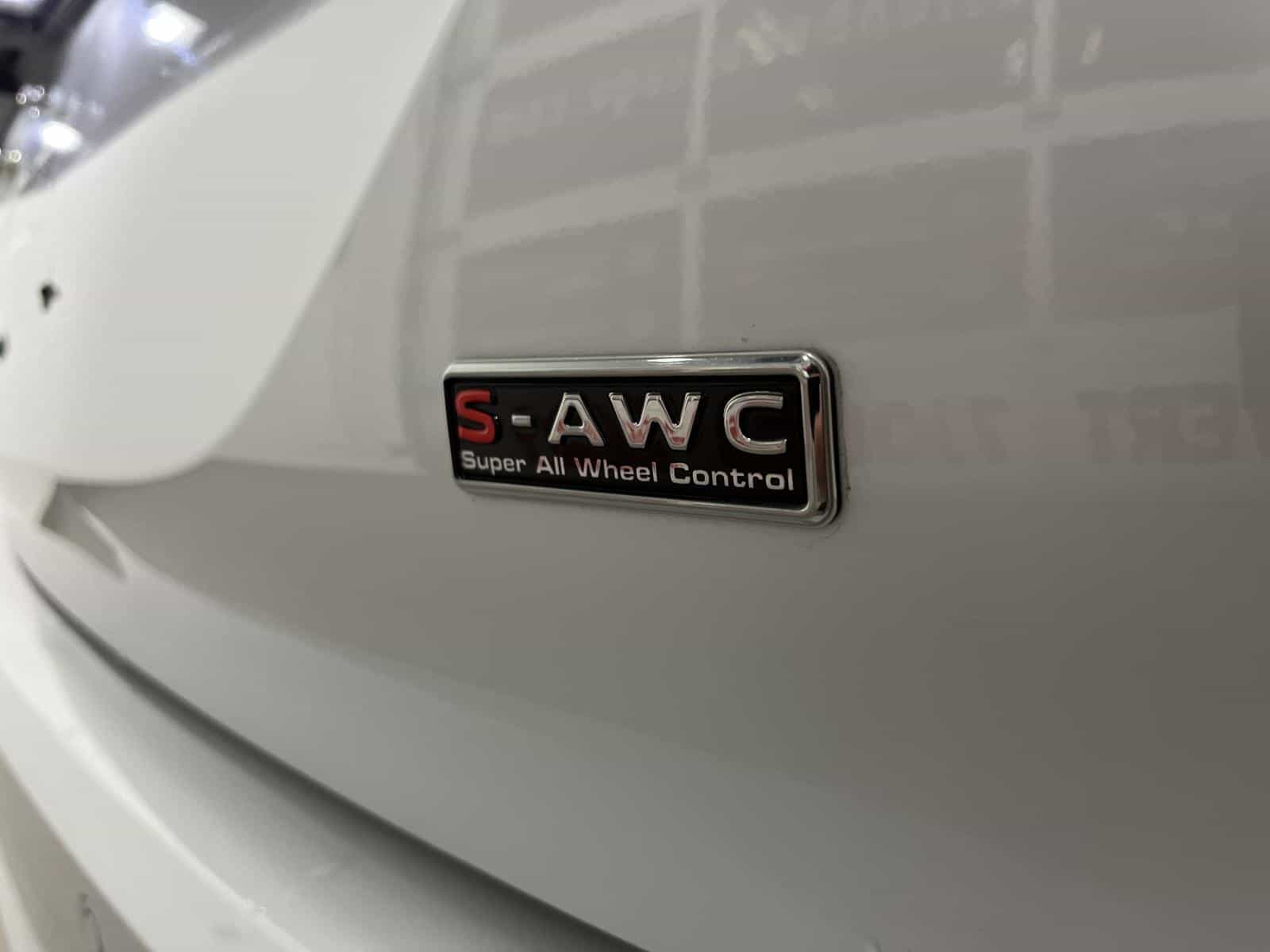 2023 Mitsubishi Outlander GT - Image 24