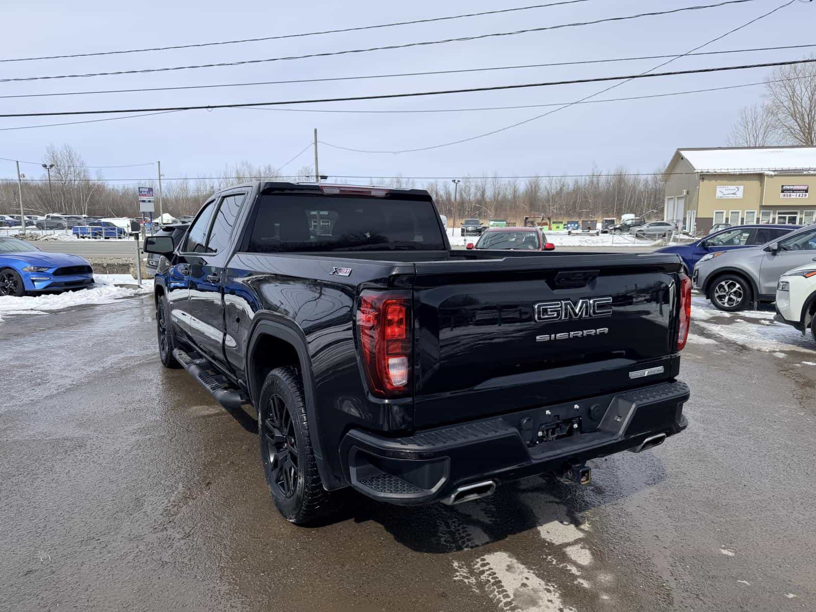 2024 GMC Sierra 1500 Elevation - Image 1