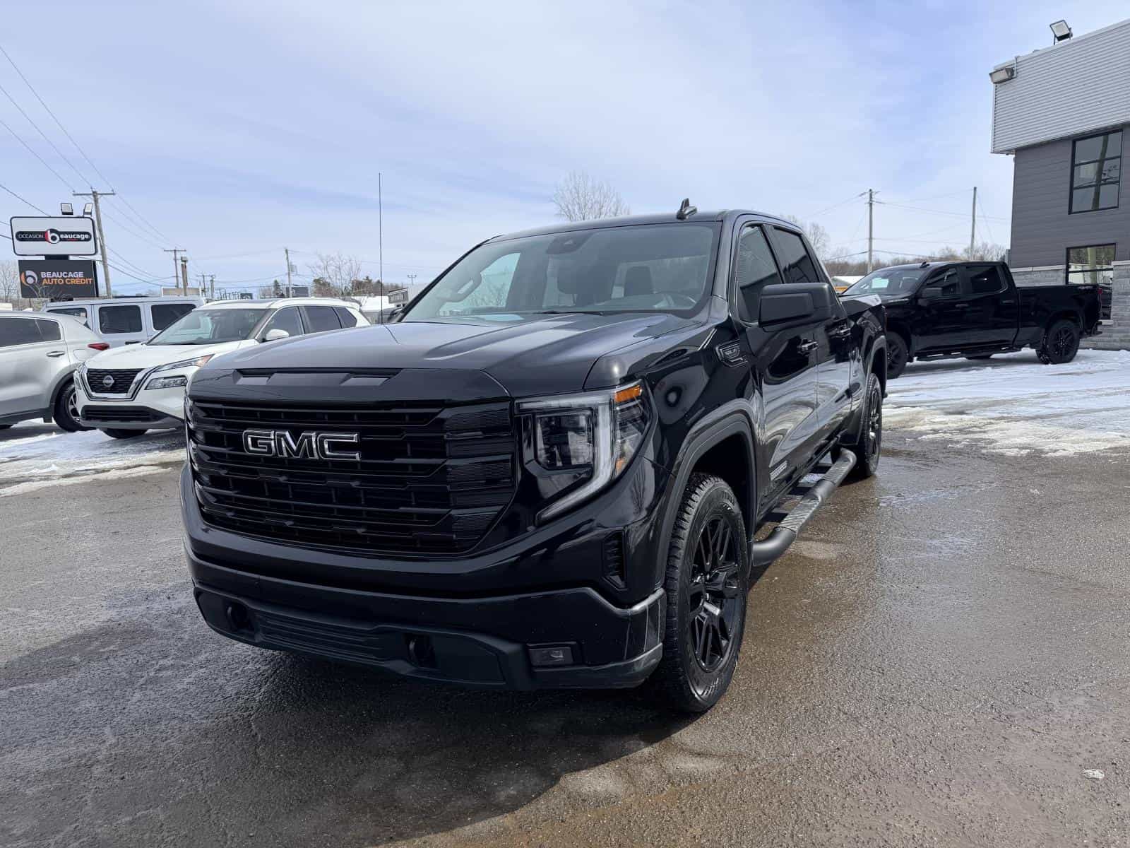 2024 GMC Sierra 1500 Elevation - Image 1