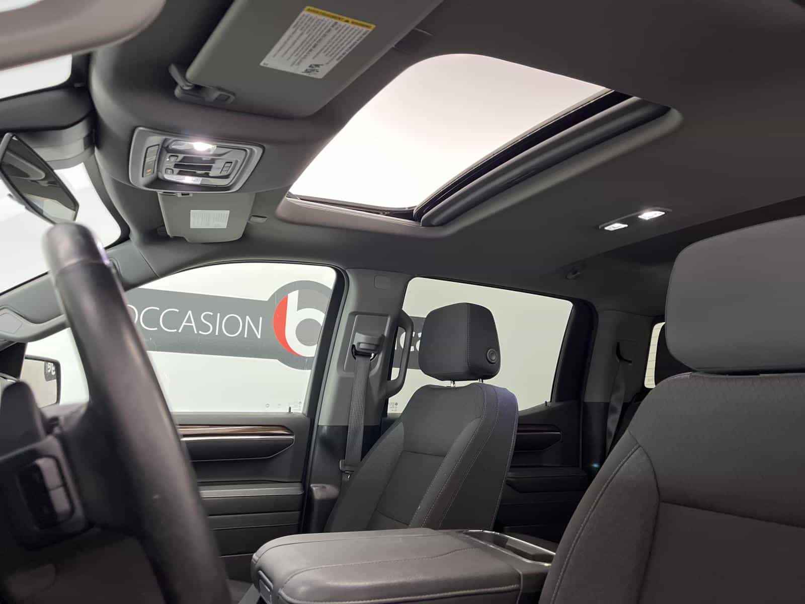 2024 Chevrolet Silverado 1500 RST - Image 24