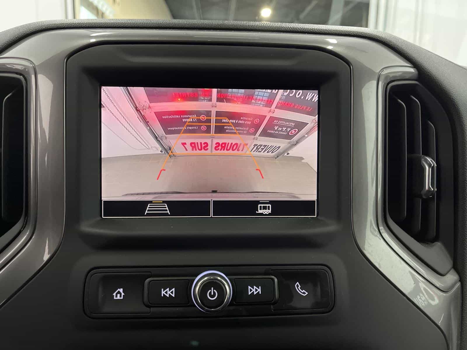 Image 18 Chevrolet Silverado 1500 Custom Trail Boss 2024