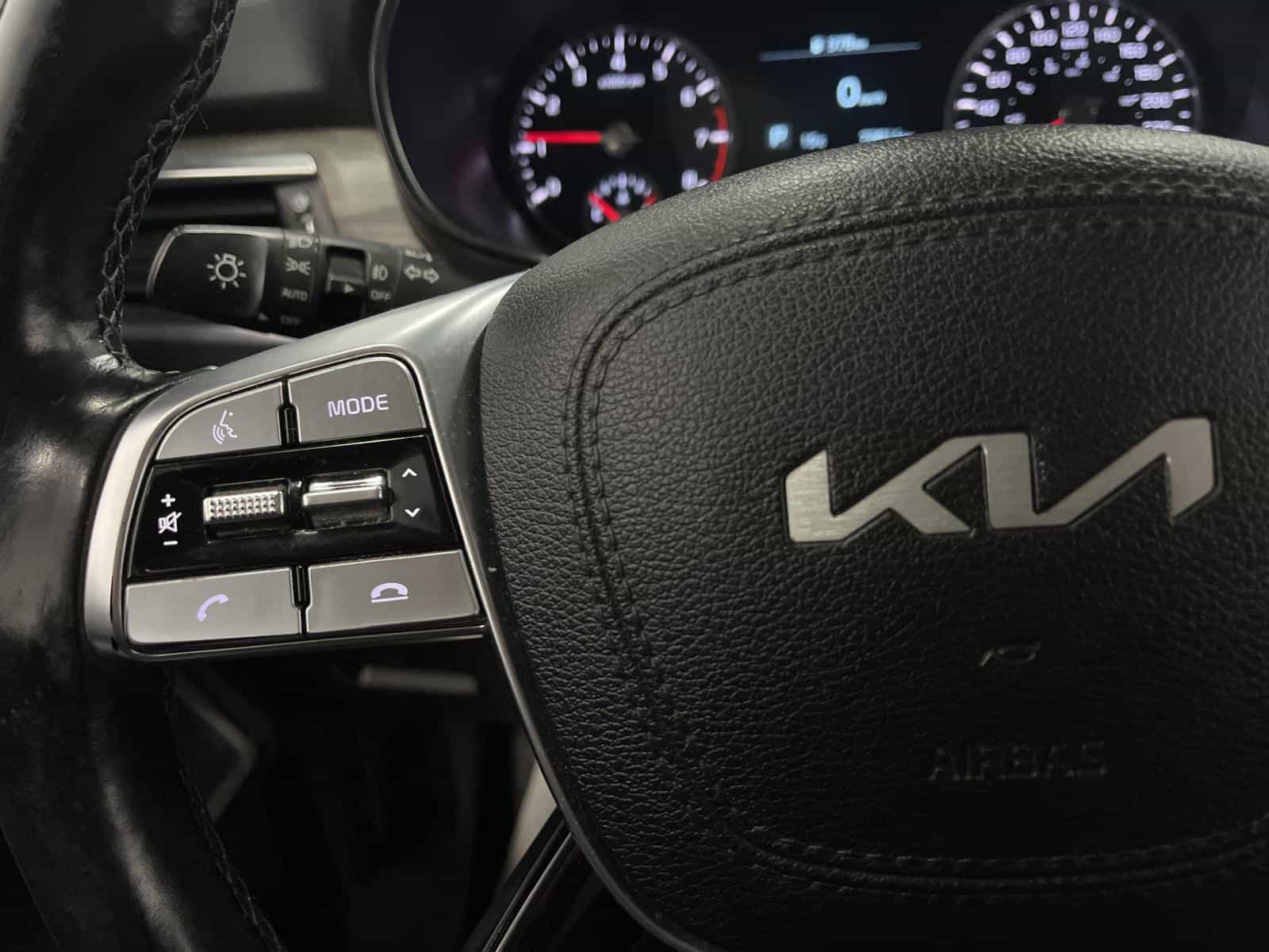 2022 Kia Telluride EX - Image 14