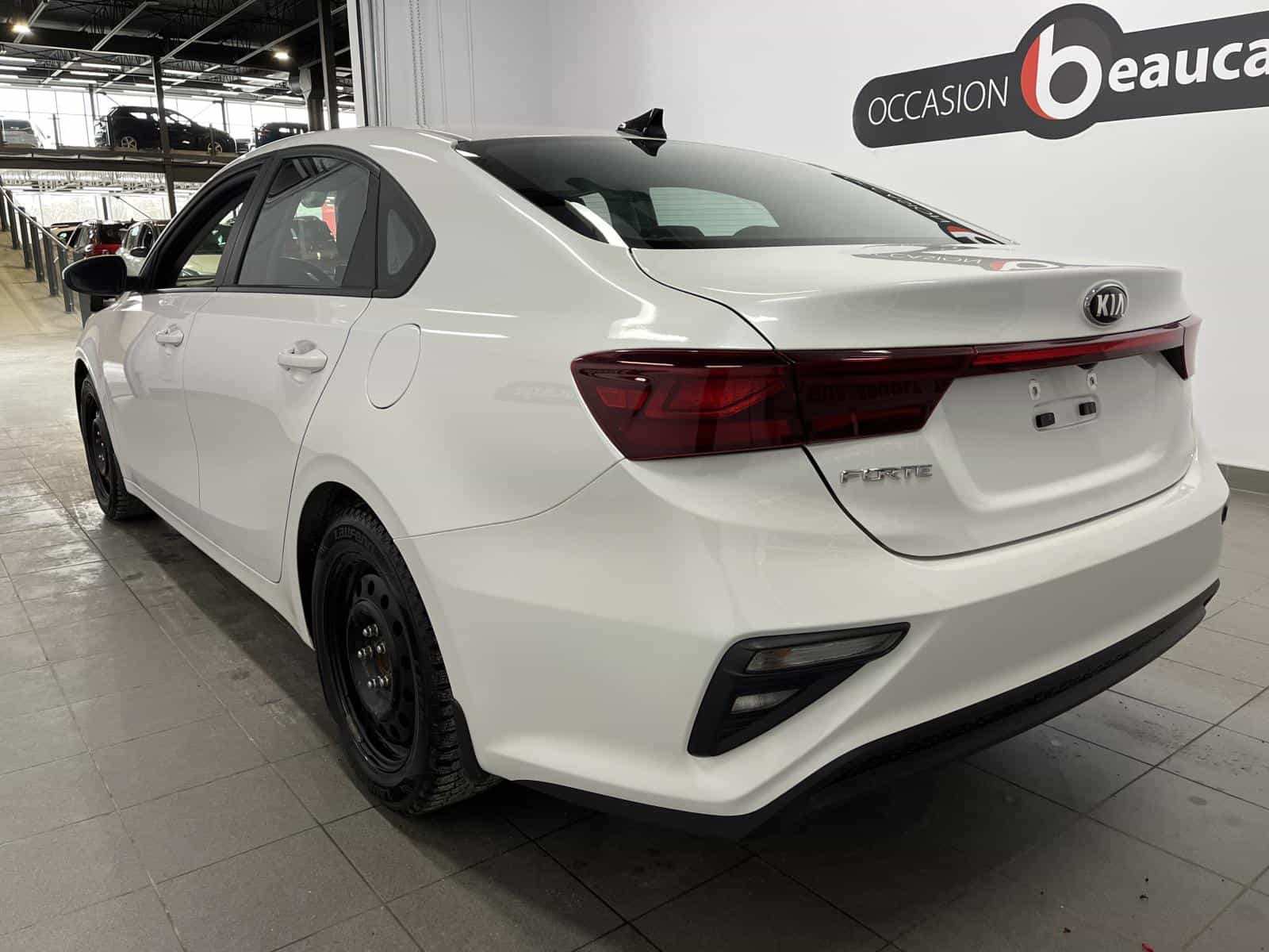 2020 Kia Forte LX - Image 3