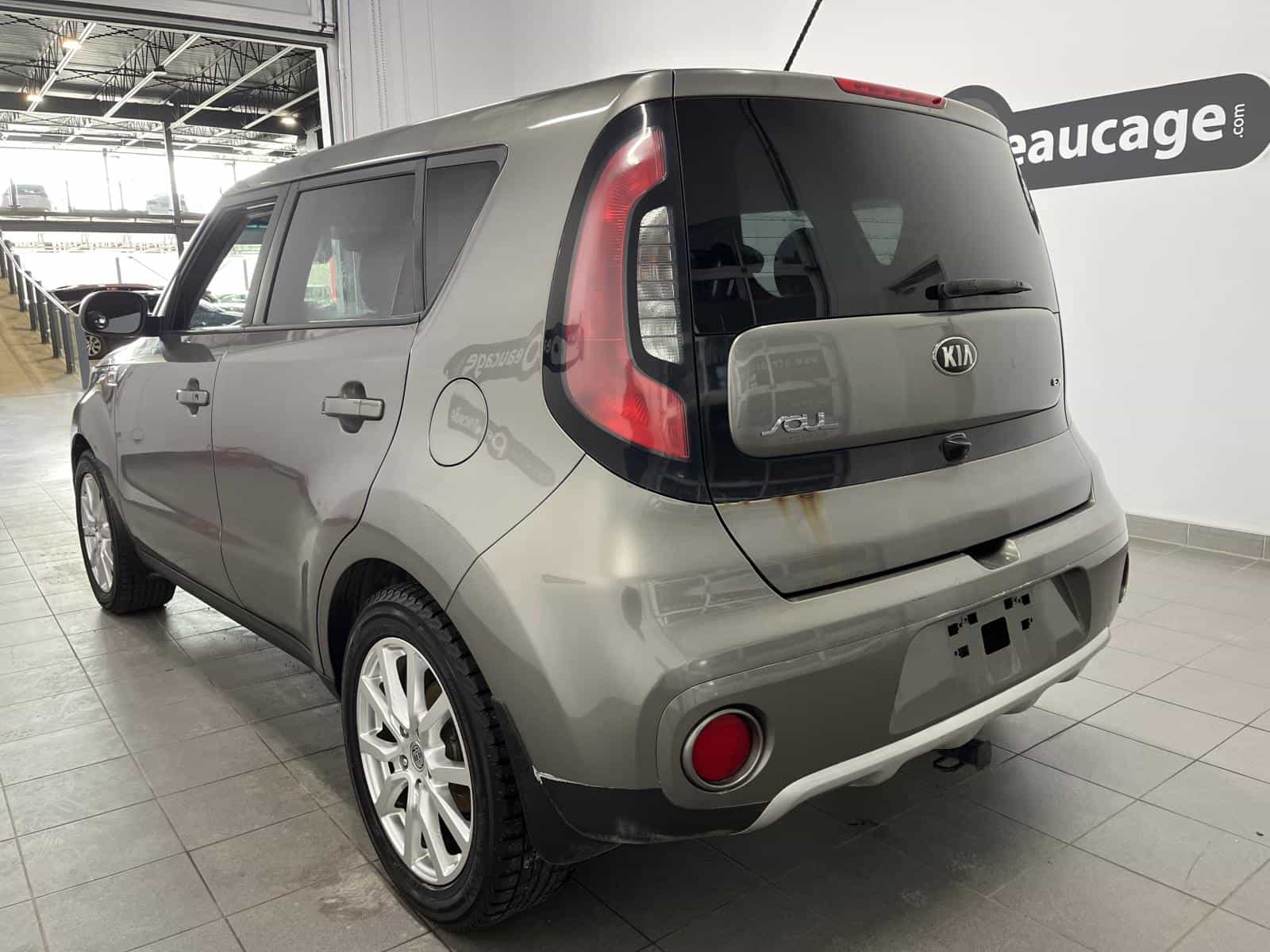 Image 3 Kia Soul EX 2017