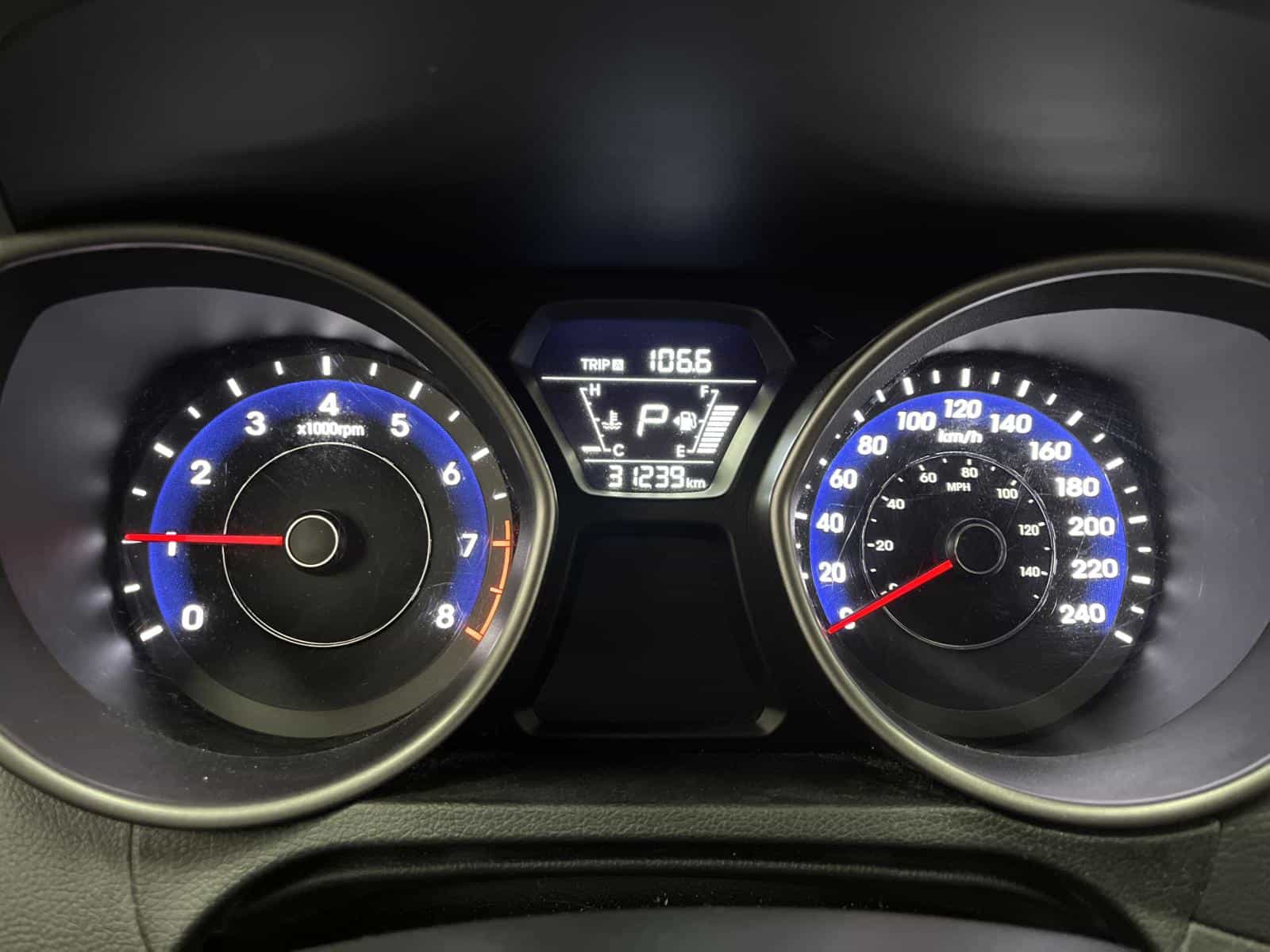 Image 11 Hyundai Elantra GL 2015