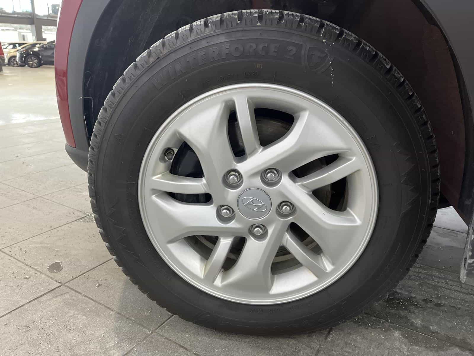 2022 Hyundai Venue Preferred - Image 22