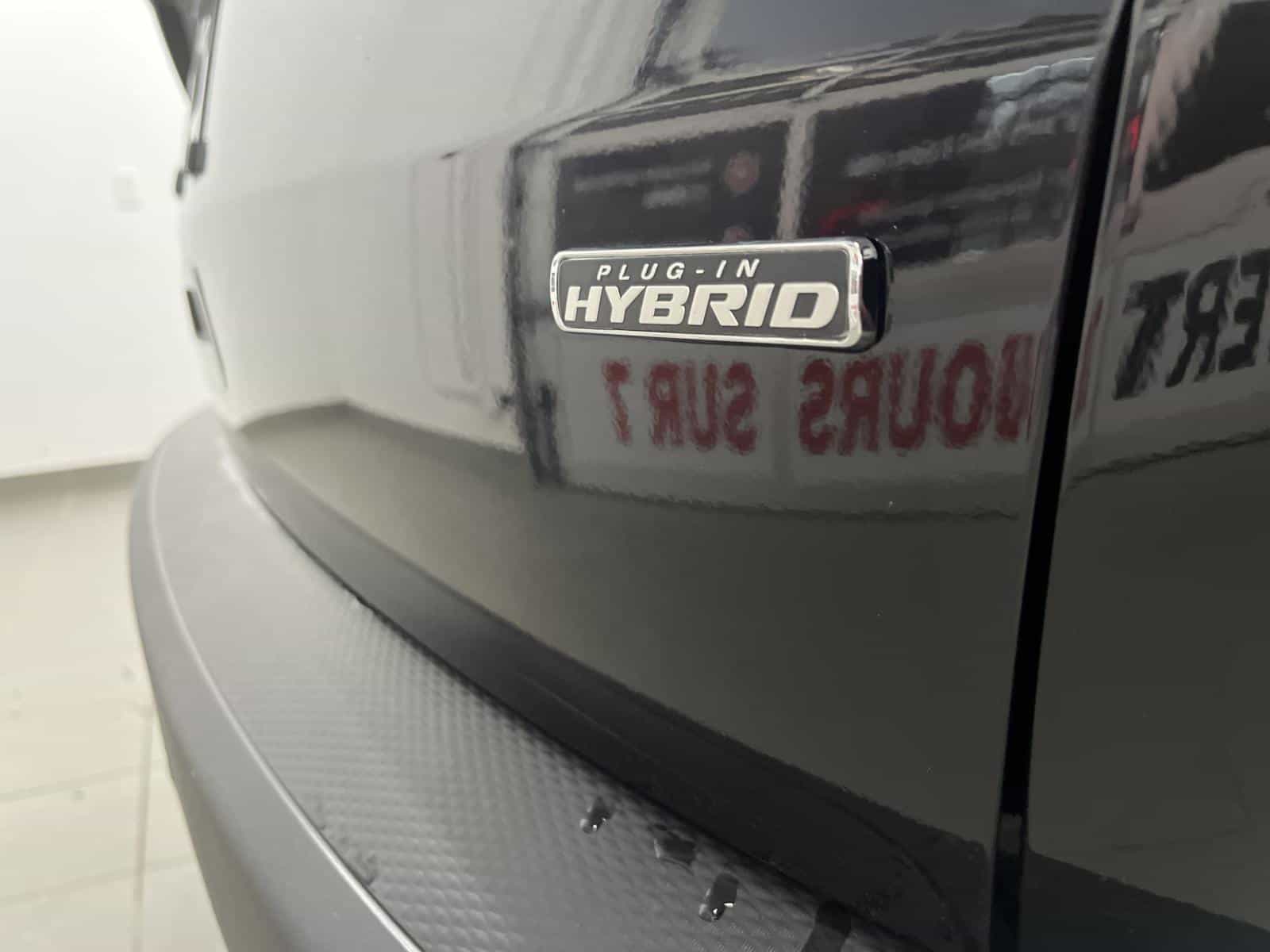 2022 Ford Escape SE PHEV - Image 21