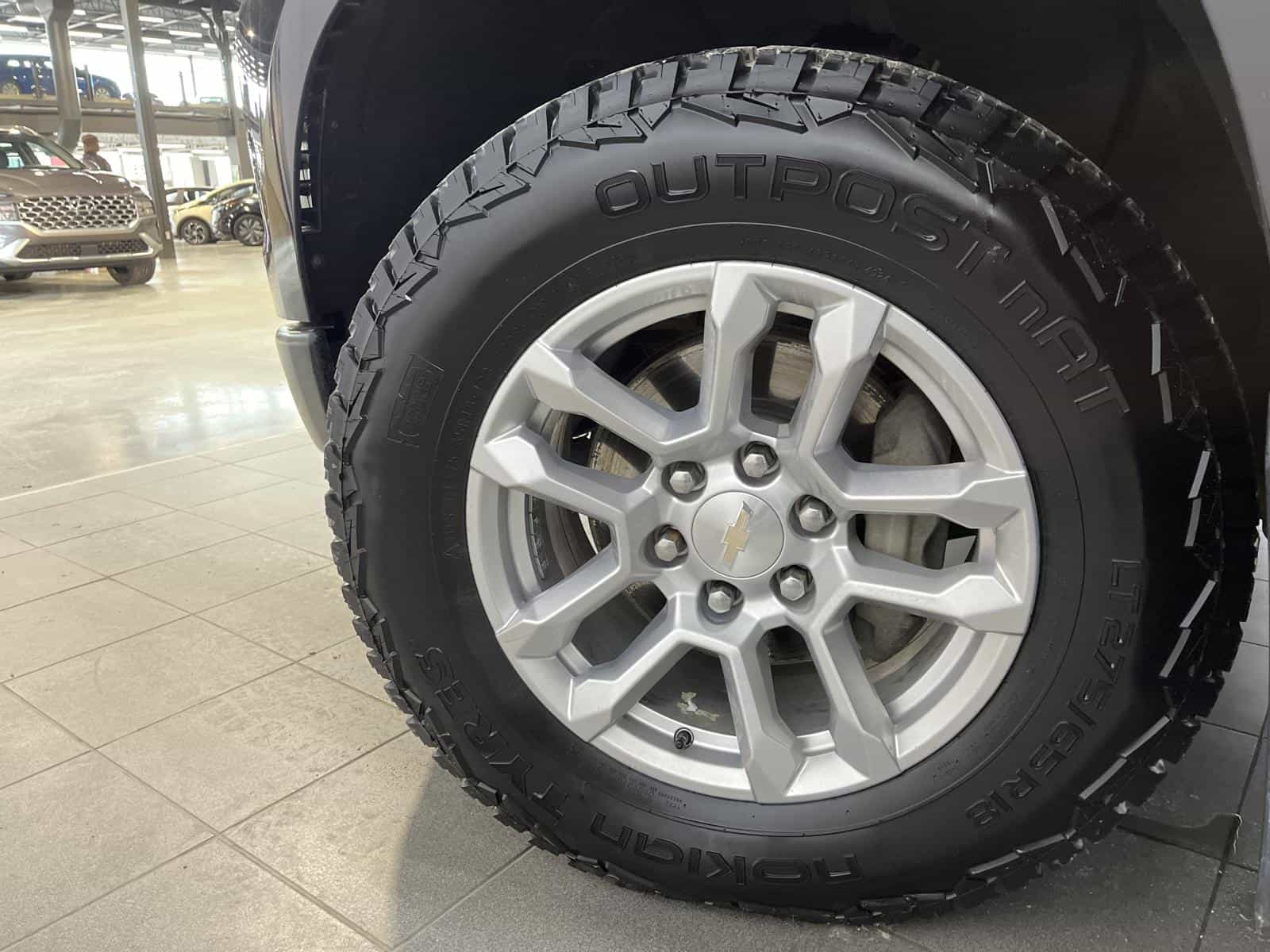 2023 Chevrolet Silverado 1500 WT - Image 22