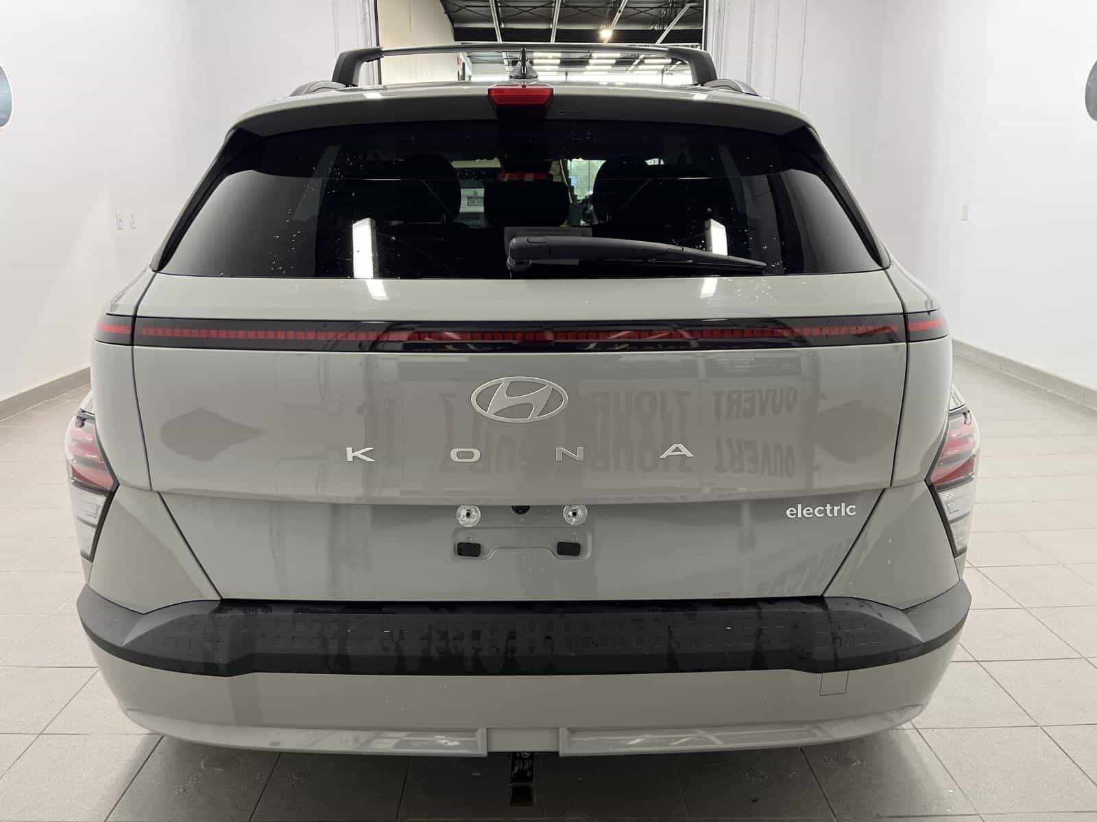 Image 4 Hyundai Kona EV Preferred 2025