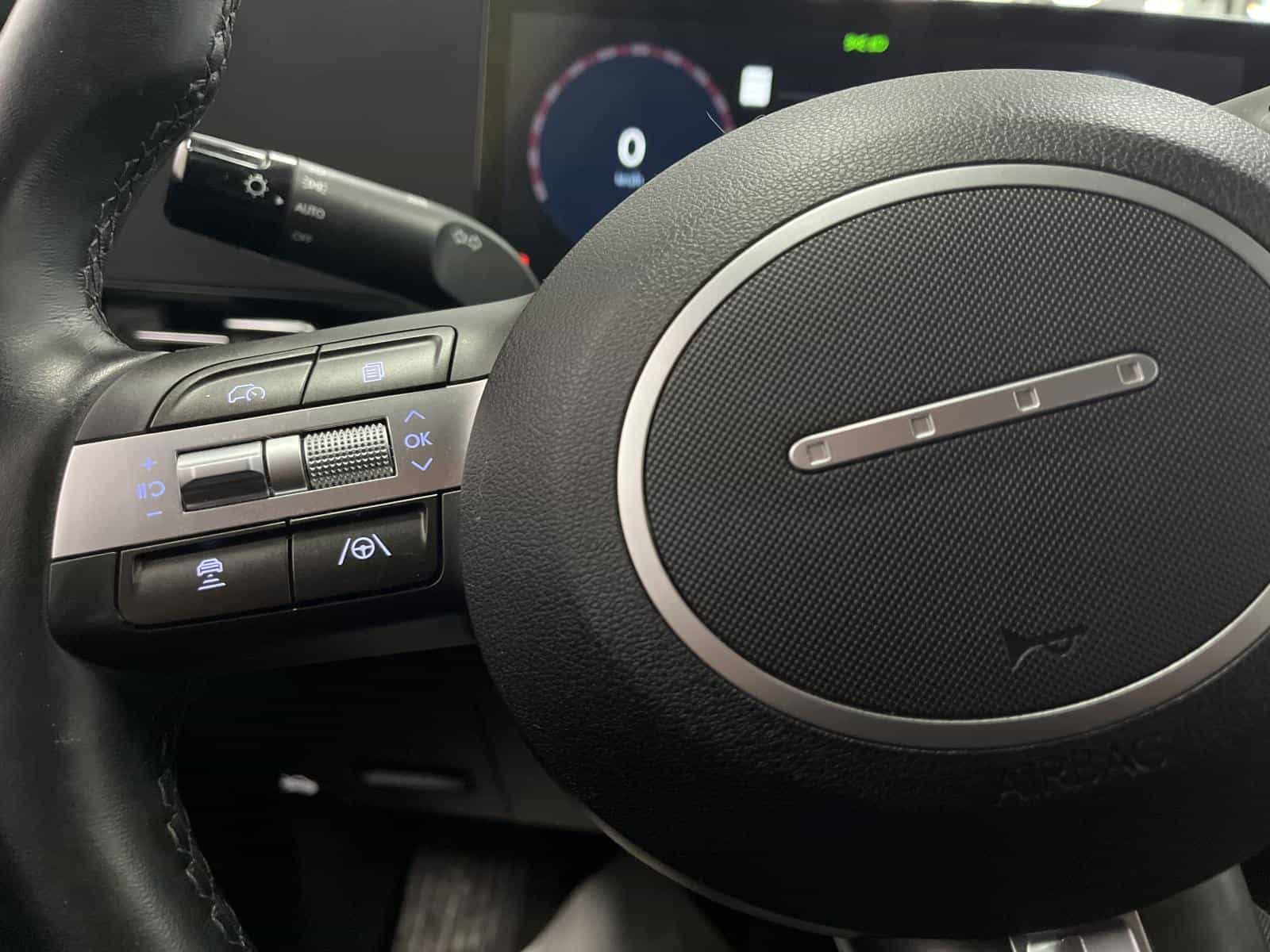 2025 Hyundai Kona EV Preferred - Image 14