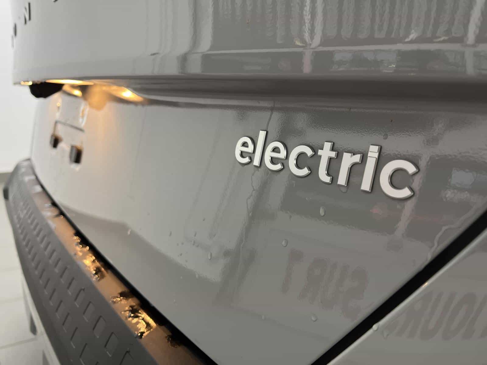 2025 Hyundai Kona EV Preferred - Image 23