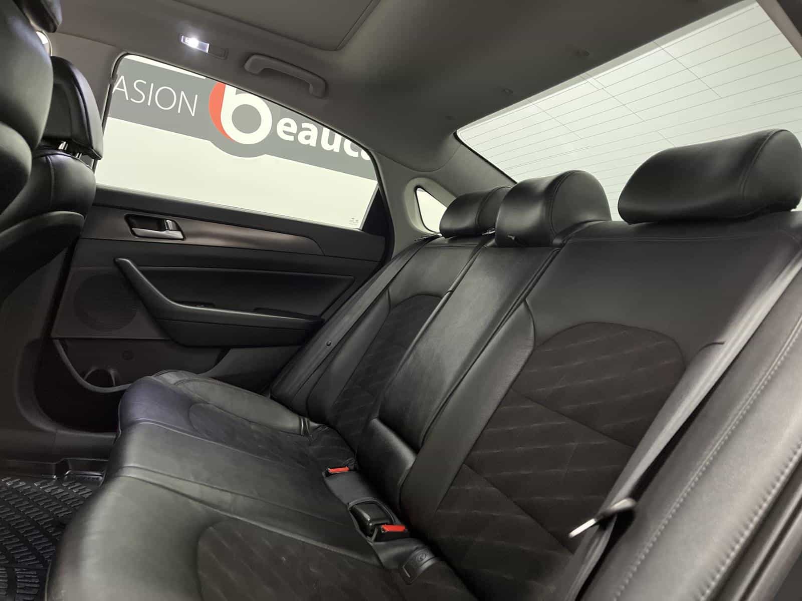 2016 Hyundai Sonata Sport-Tech - Image 8