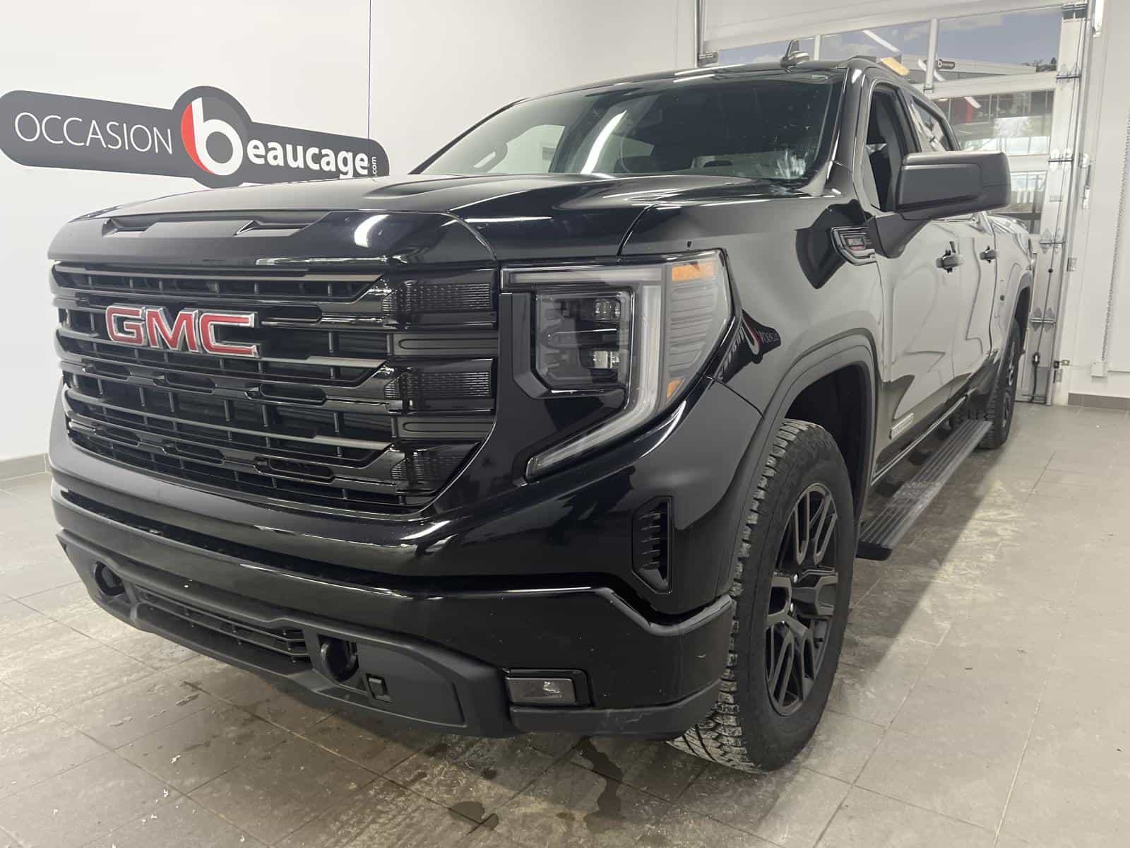 2024 GMC Sierra 1500 Elevation - Image 1