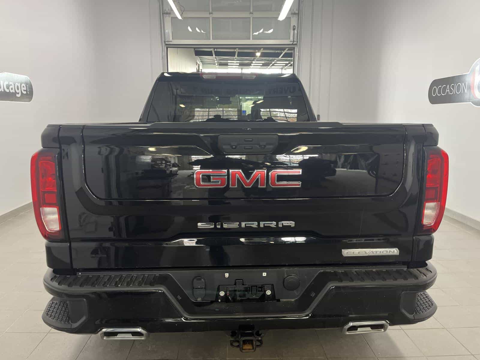 2024 GMC Sierra 1500 Elevation - Image 3