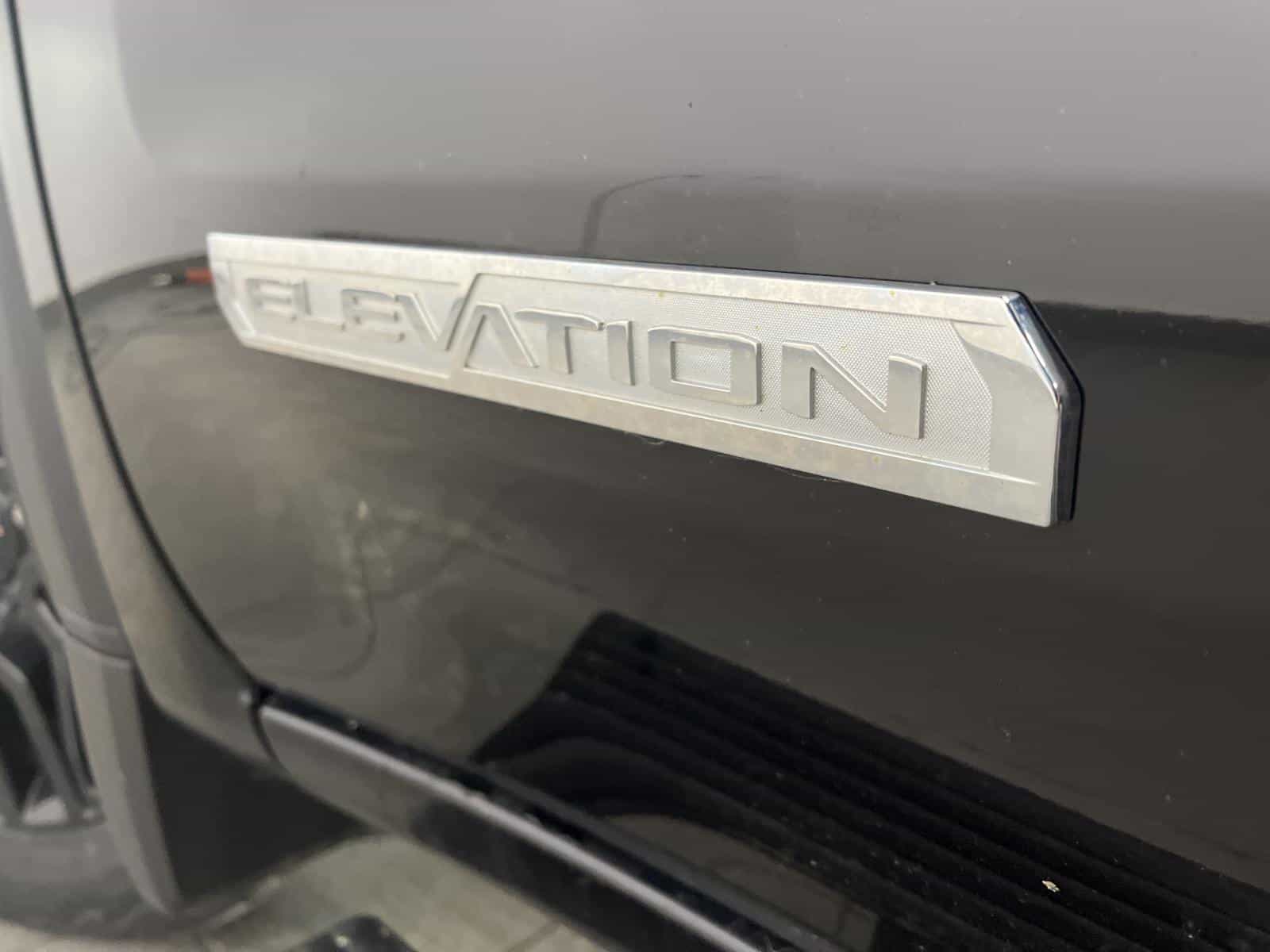 2024 GMC Sierra 1500 Elevation - Image 19