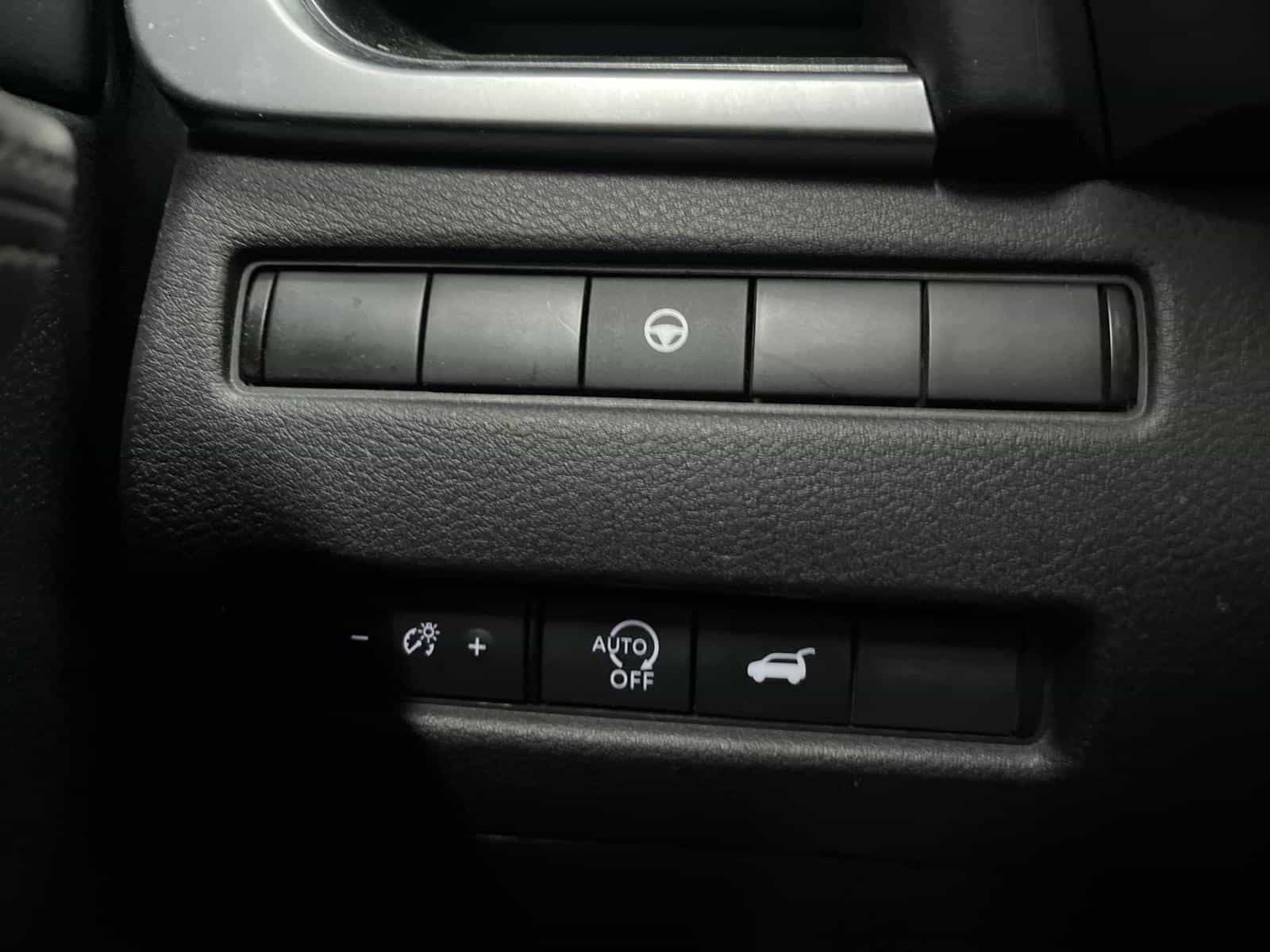 Image 13 Nissan Rogue SV 2023