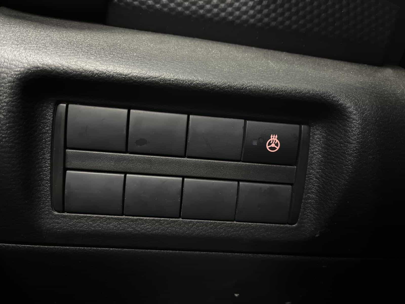 Image 13 Nissan Kicks SV 2024