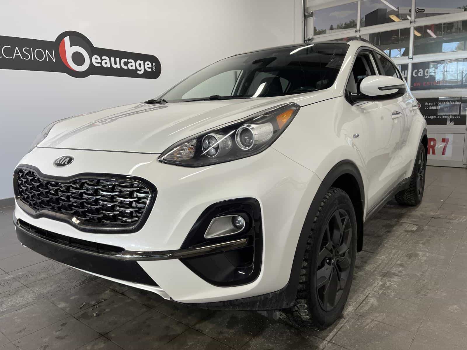 2022 Kia Sportage EX S - Image 1