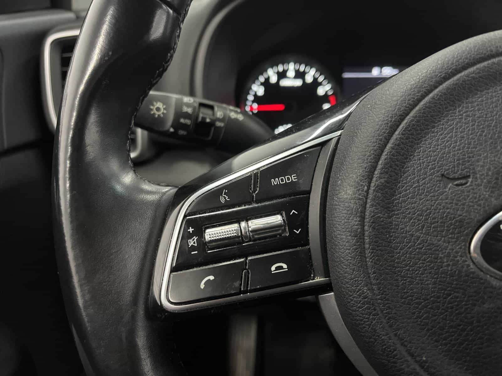 2022 Kia Sportage EX S - Image 13