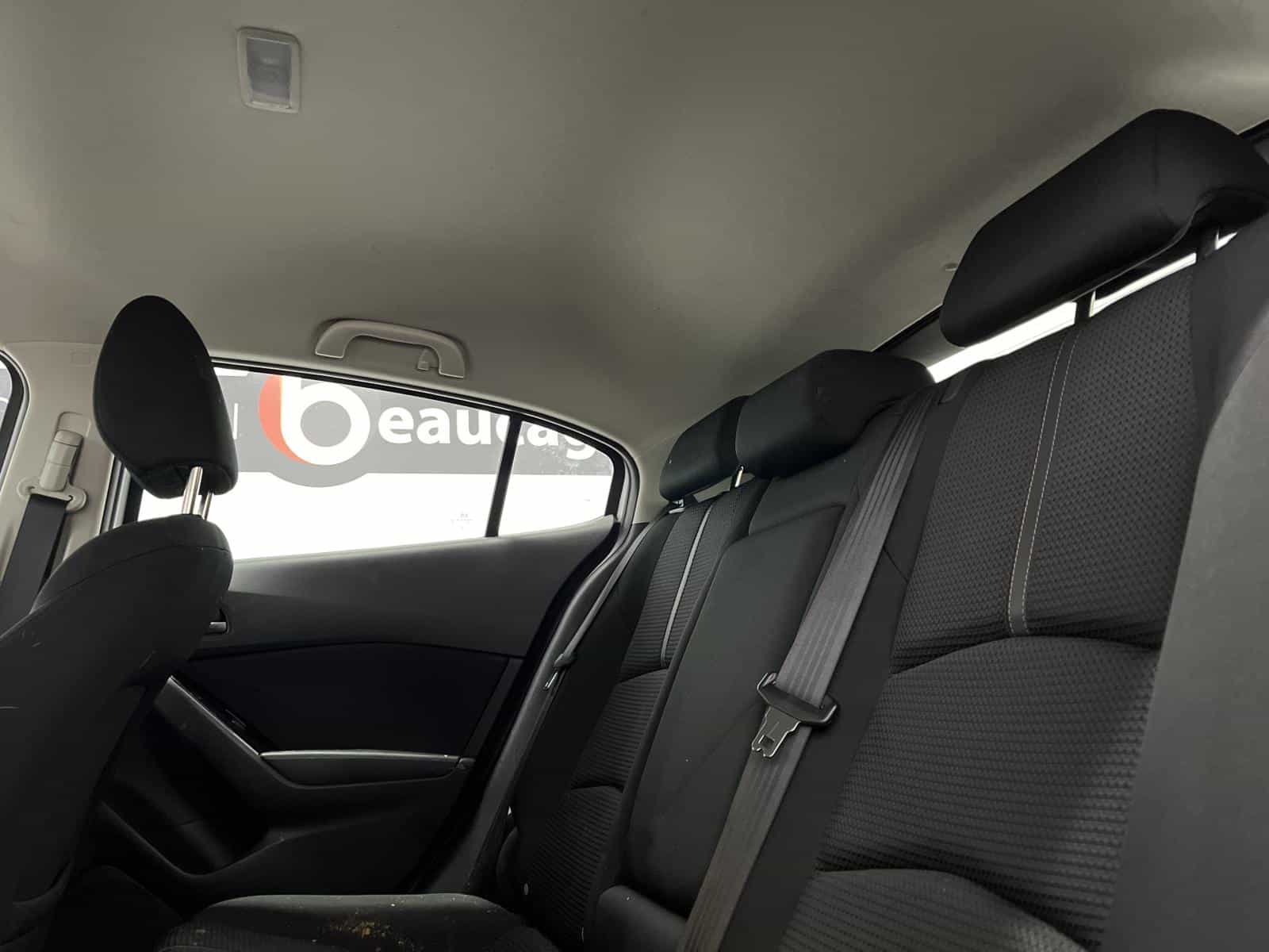 2018 Mazda Mazda3 Sport GS - Image 10