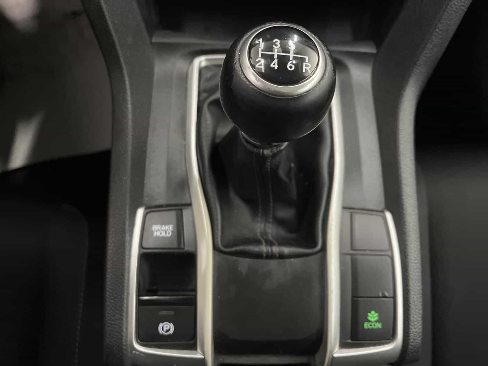 Image 16 Honda Civic LX 2019