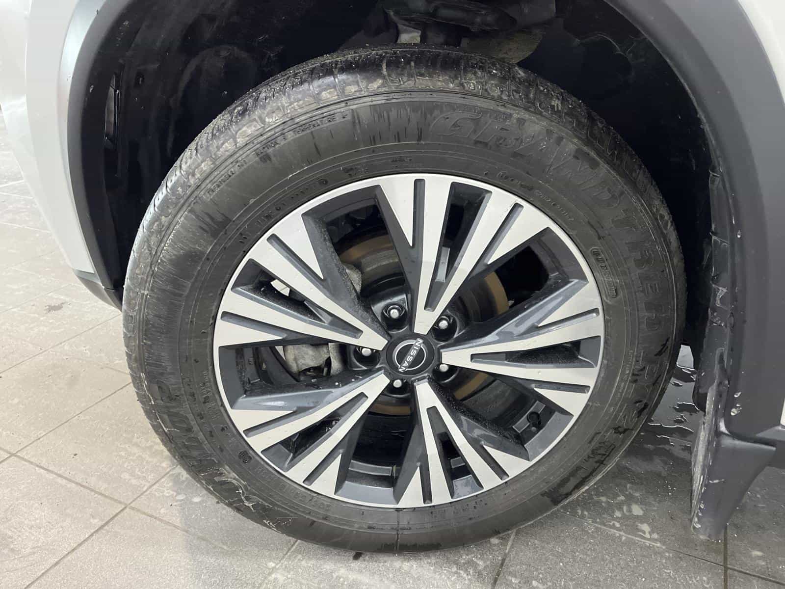 Image 22 Nissan Rogue SV Moonroof 2023