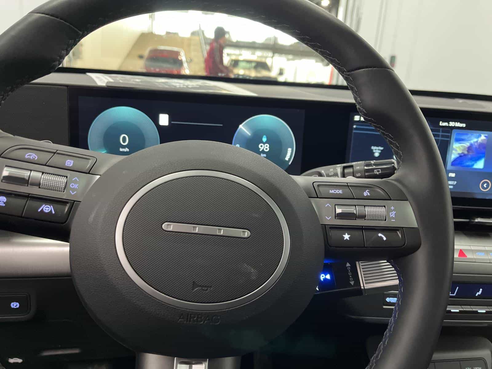 Image 16 Hyundai Kona EV Preferred w/Trend 2025