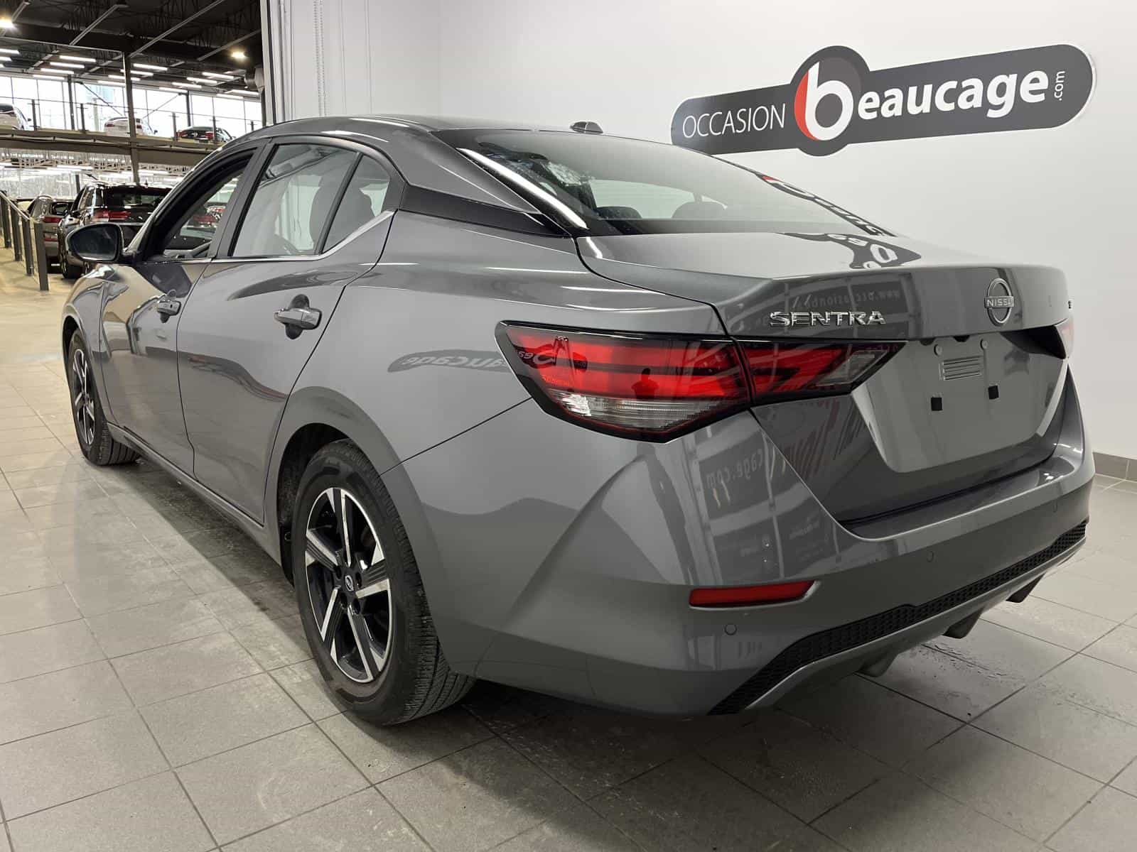 2024 Nissan Sentra SV - Image 3