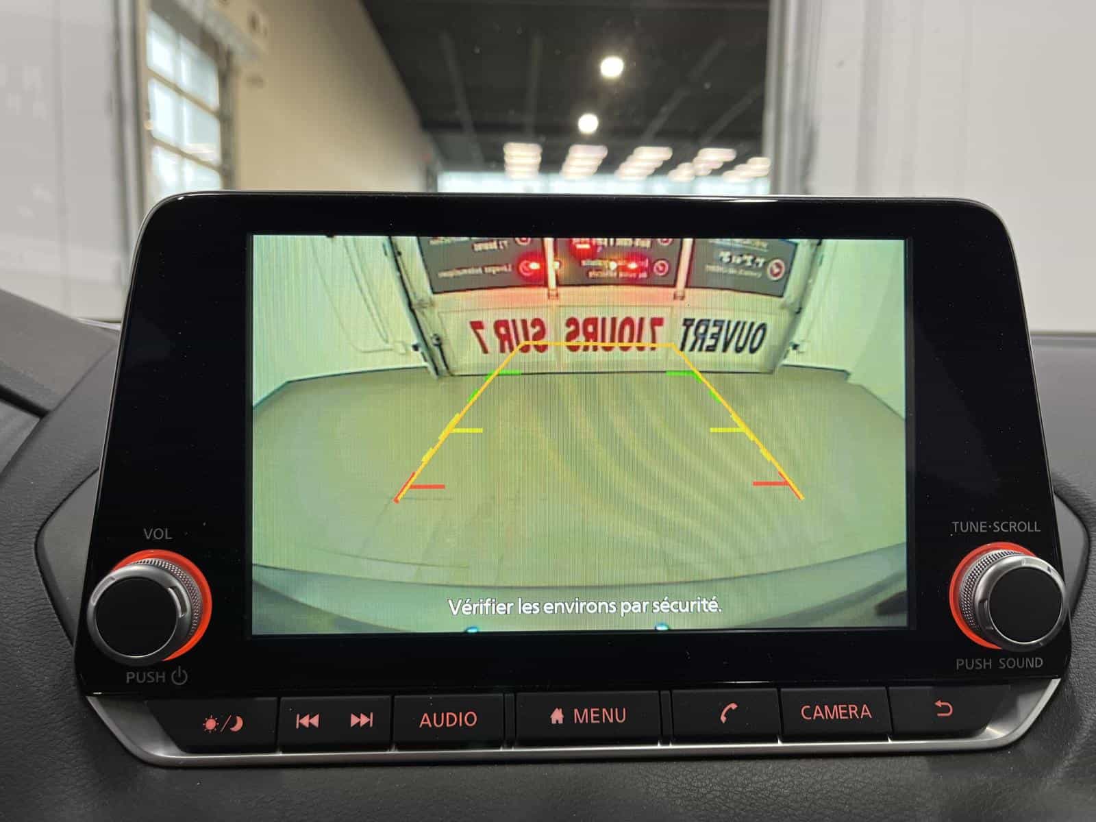 2024 Nissan Sentra SV - Image 19