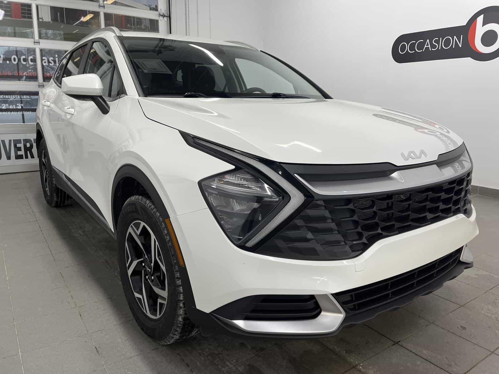 2023 Kia Sportage LX - Image 6