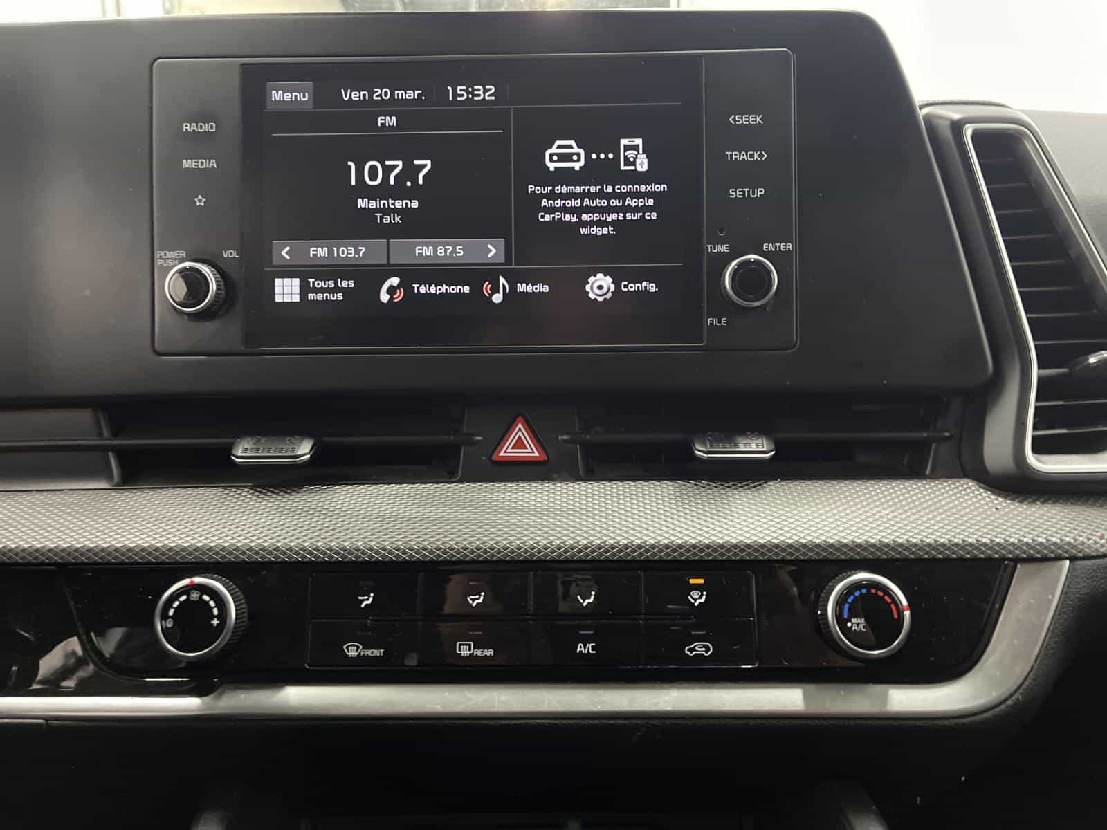 Image 18 Kia Sportage LX 2023