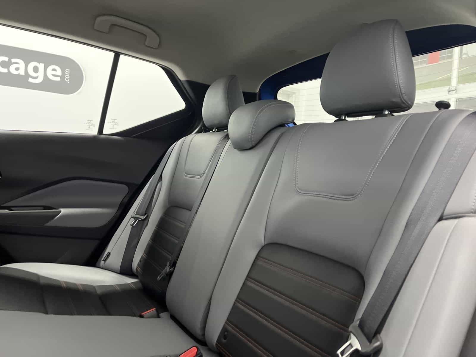 2024 Nissan Kicks SR - Image 9