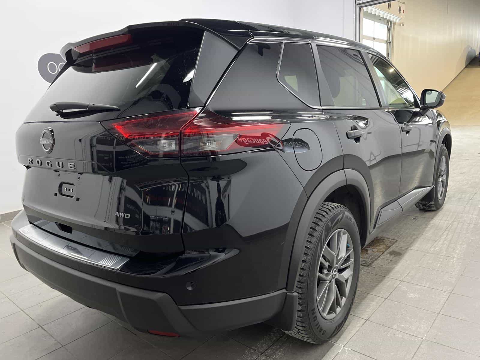 2024 Nissan Rogue S - Image 5