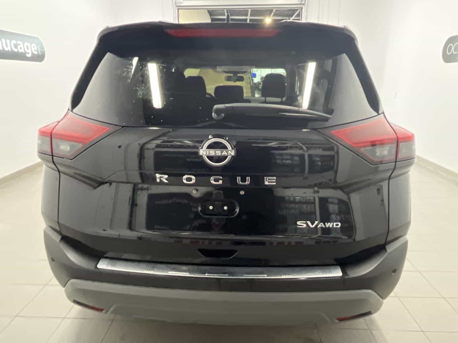 Image 4 Nissan Rogue SV Moonroof 2023