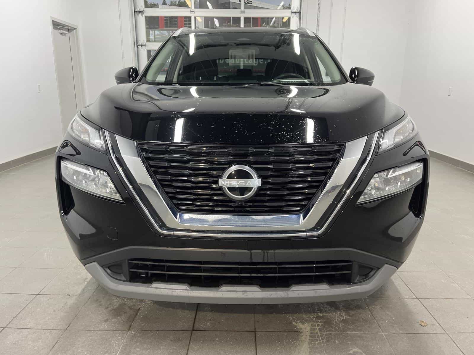 Image 7 Nissan Rogue SV Moonroof 2023