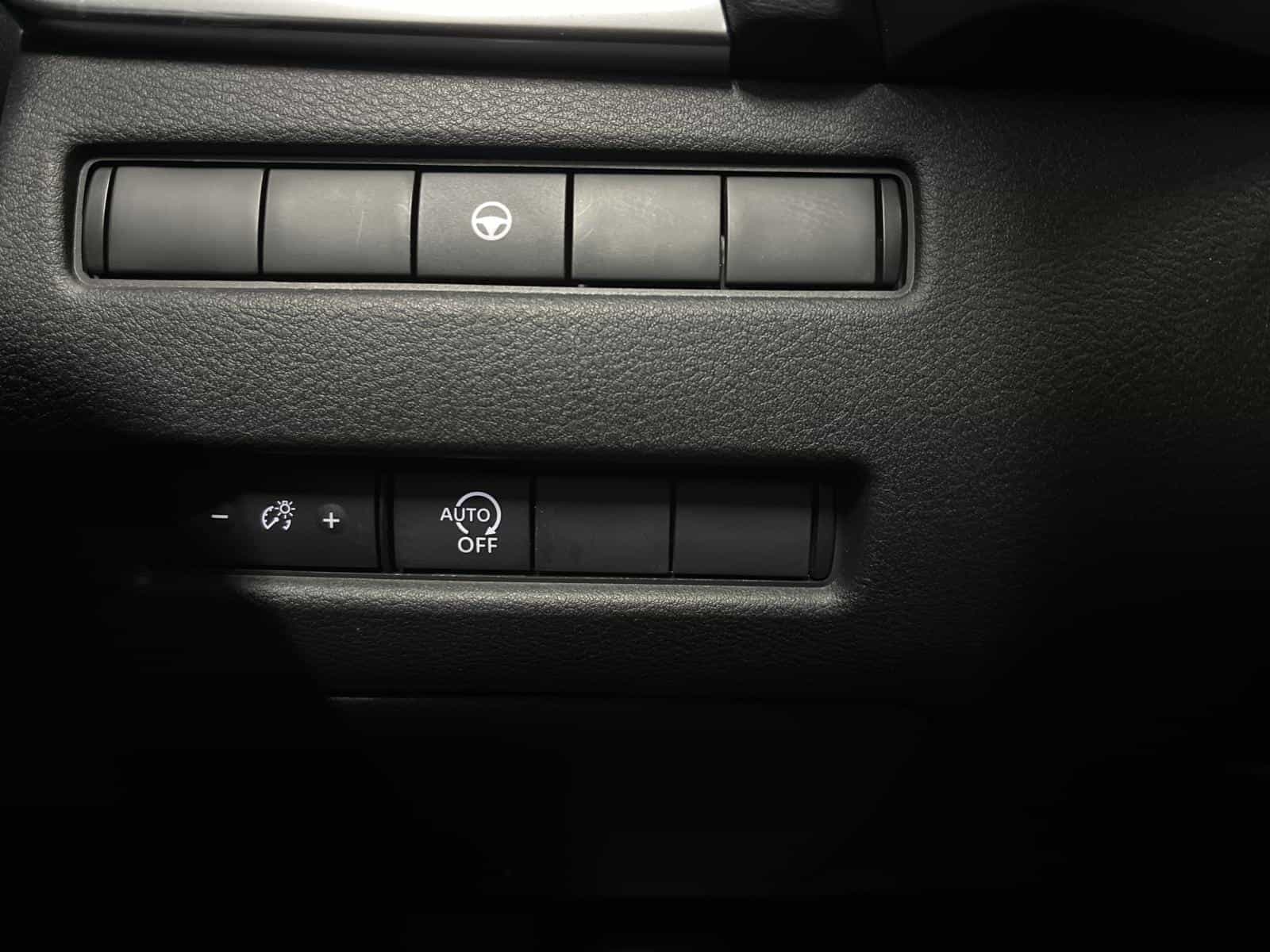 Image 14 Nissan Rogue SV Moonroof 2023