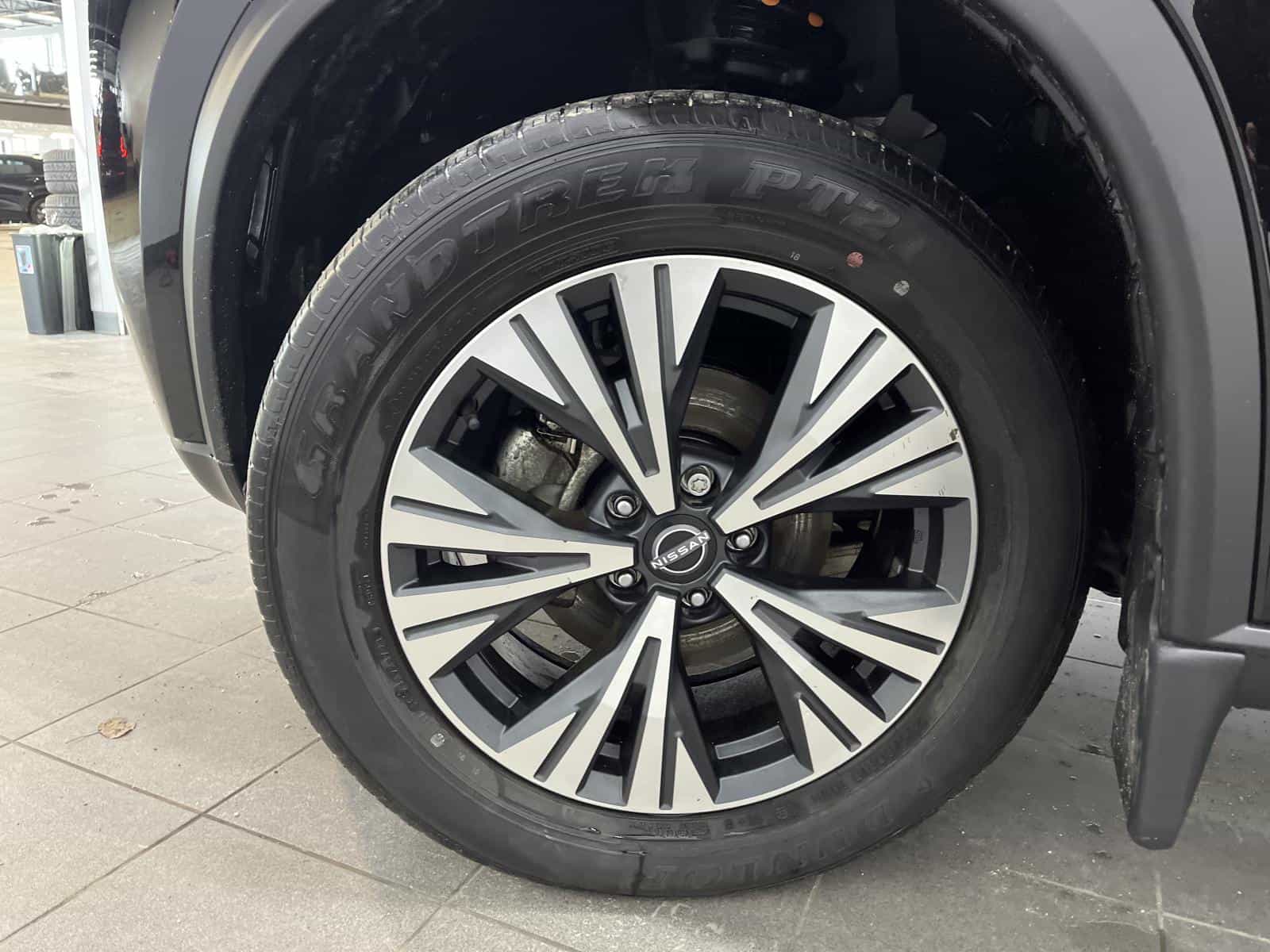 Image 23 Nissan Rogue SV Moonroof 2023