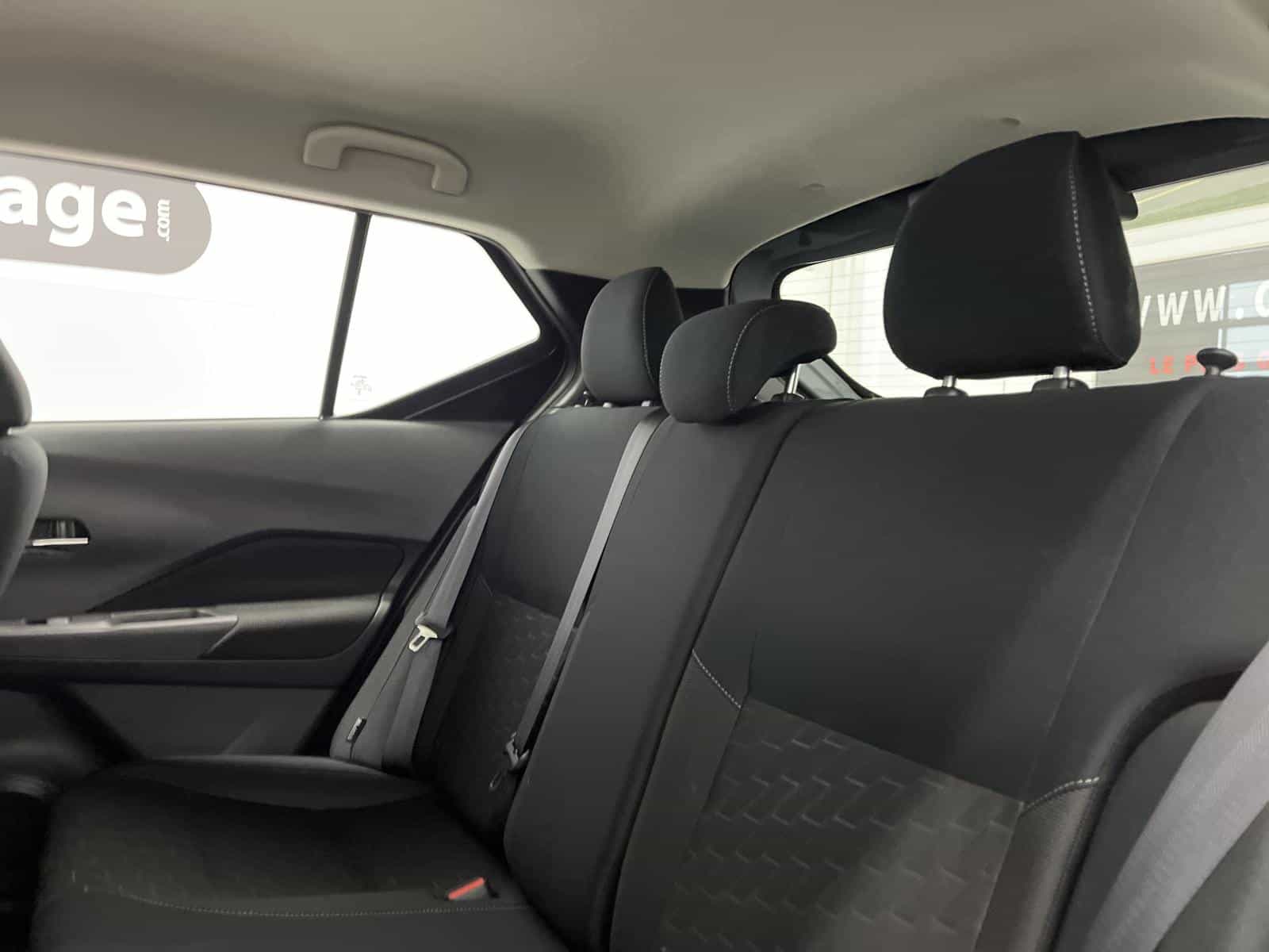 2024 Nissan Kicks SV - Image 10