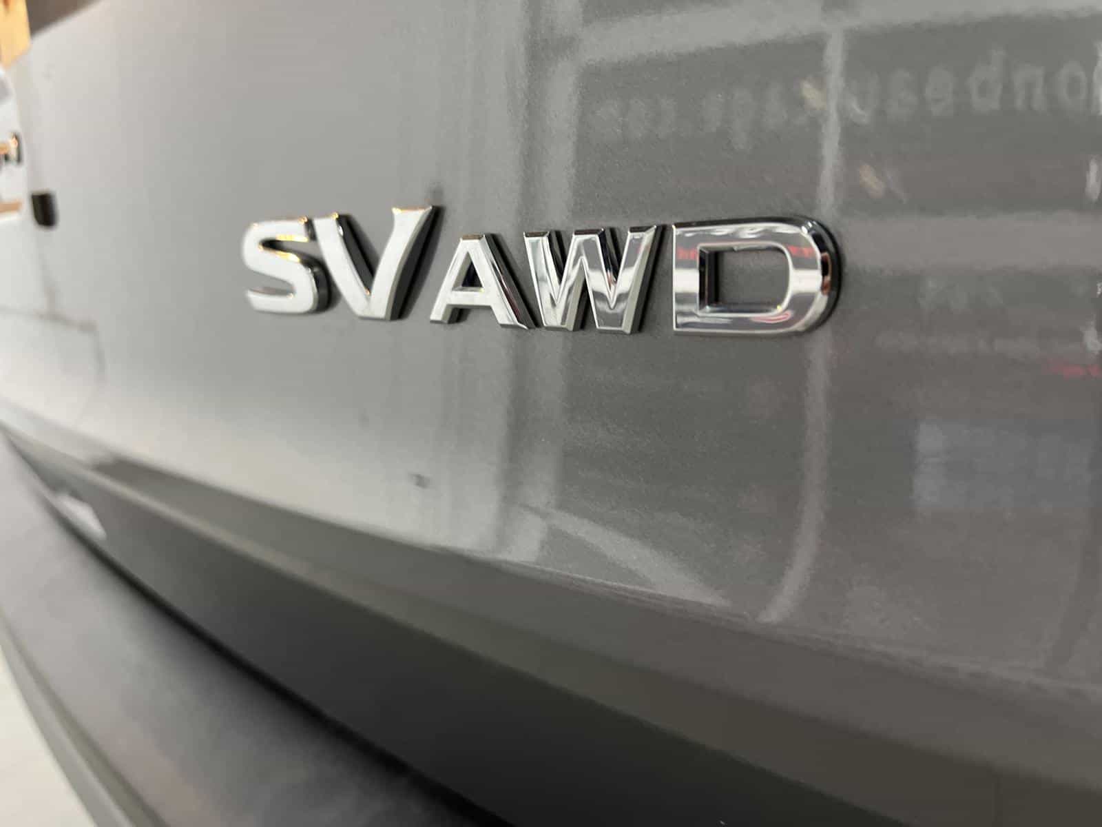 2023 Nissan Rogue SV Moonroof - Image 24