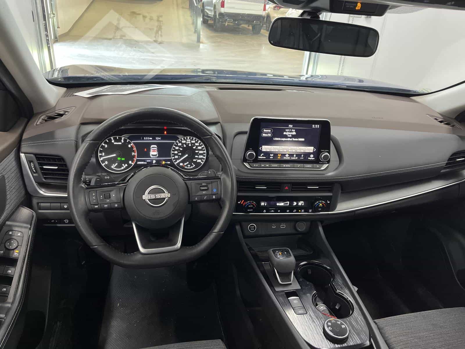 Image 21 Nissan Rogue SV Moonroof 2023