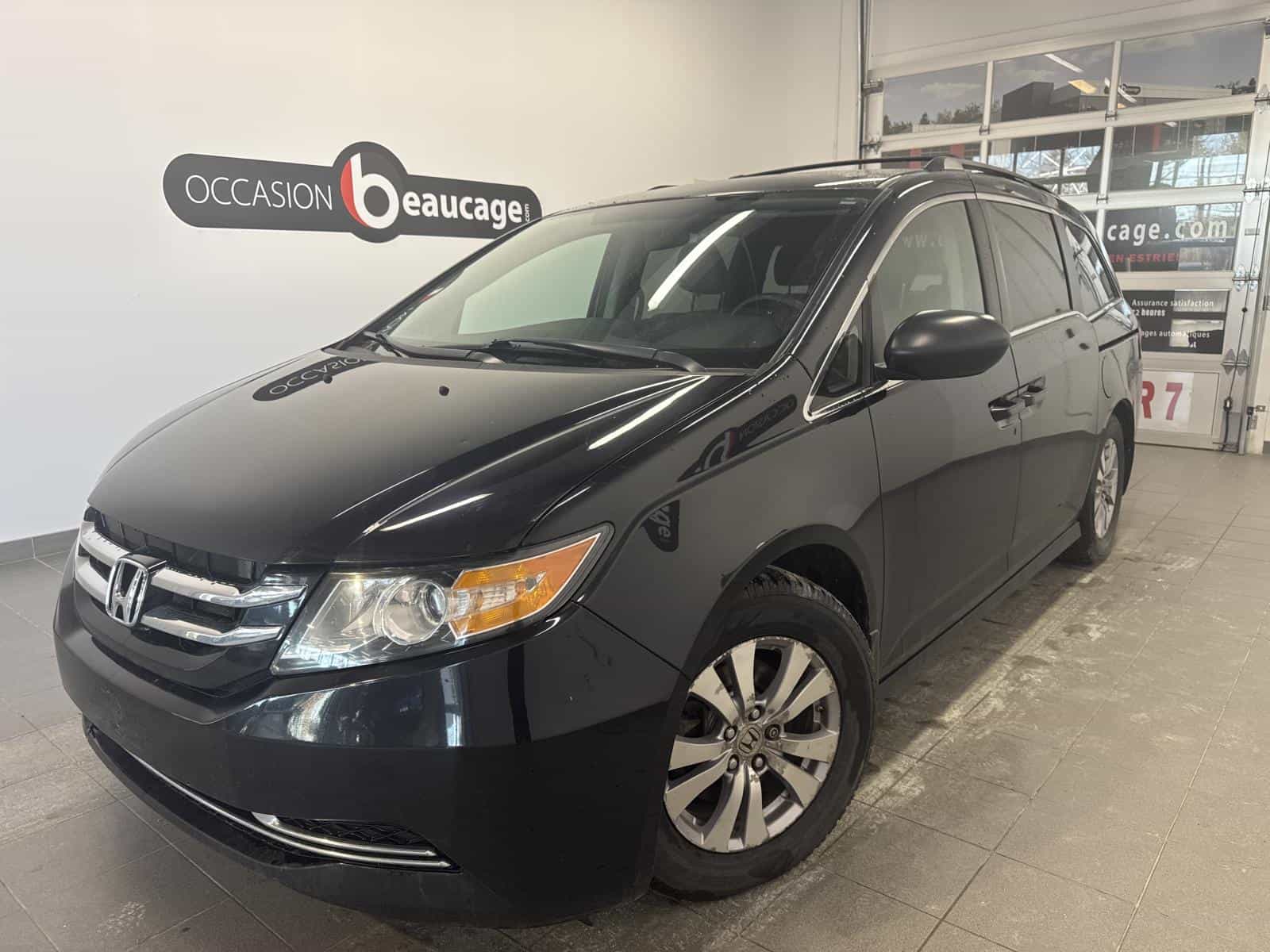 Image 1 Honda Odyssey SE 2015