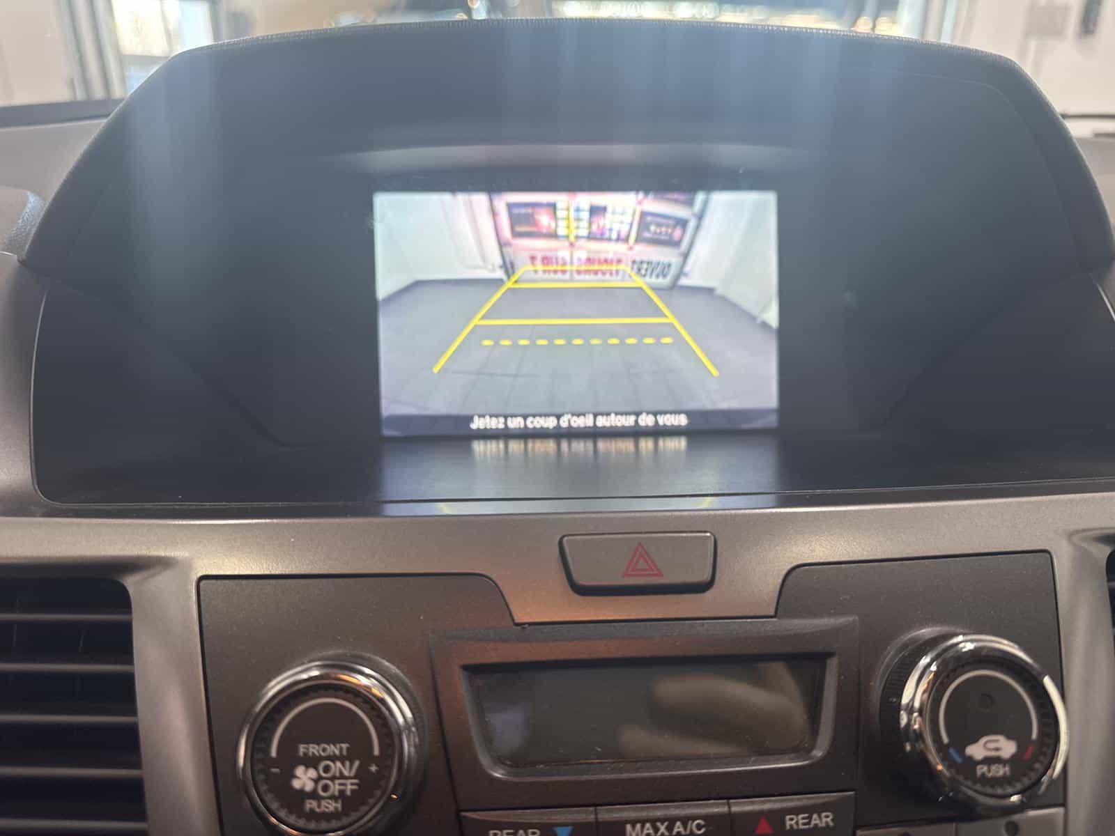 Image 13 Honda Odyssey SE 2015