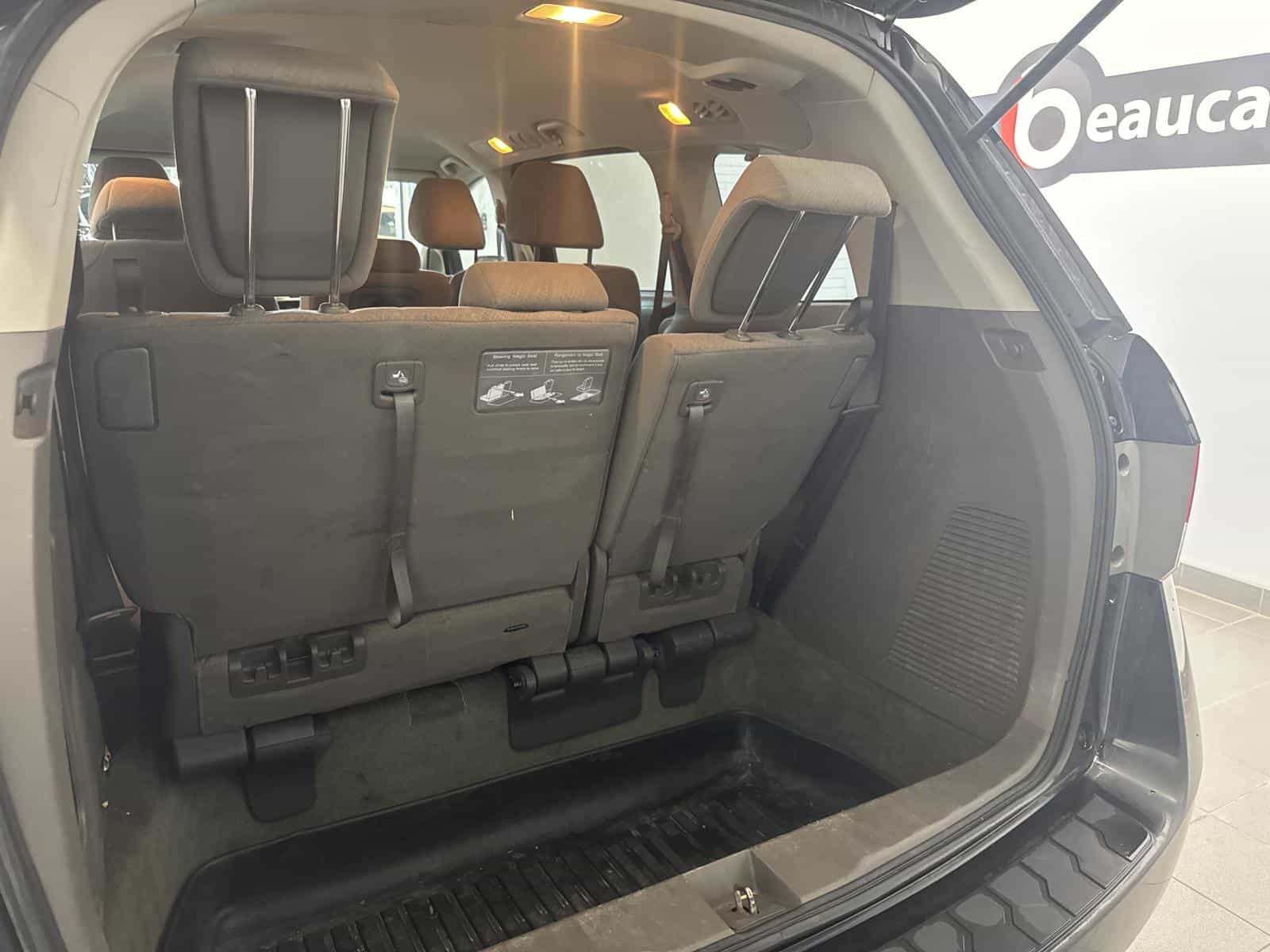 Image 17 Honda Odyssey SE 2015