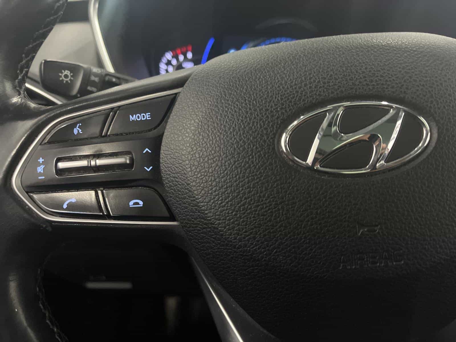 2019 Hyundai Santa Fe - Image 14