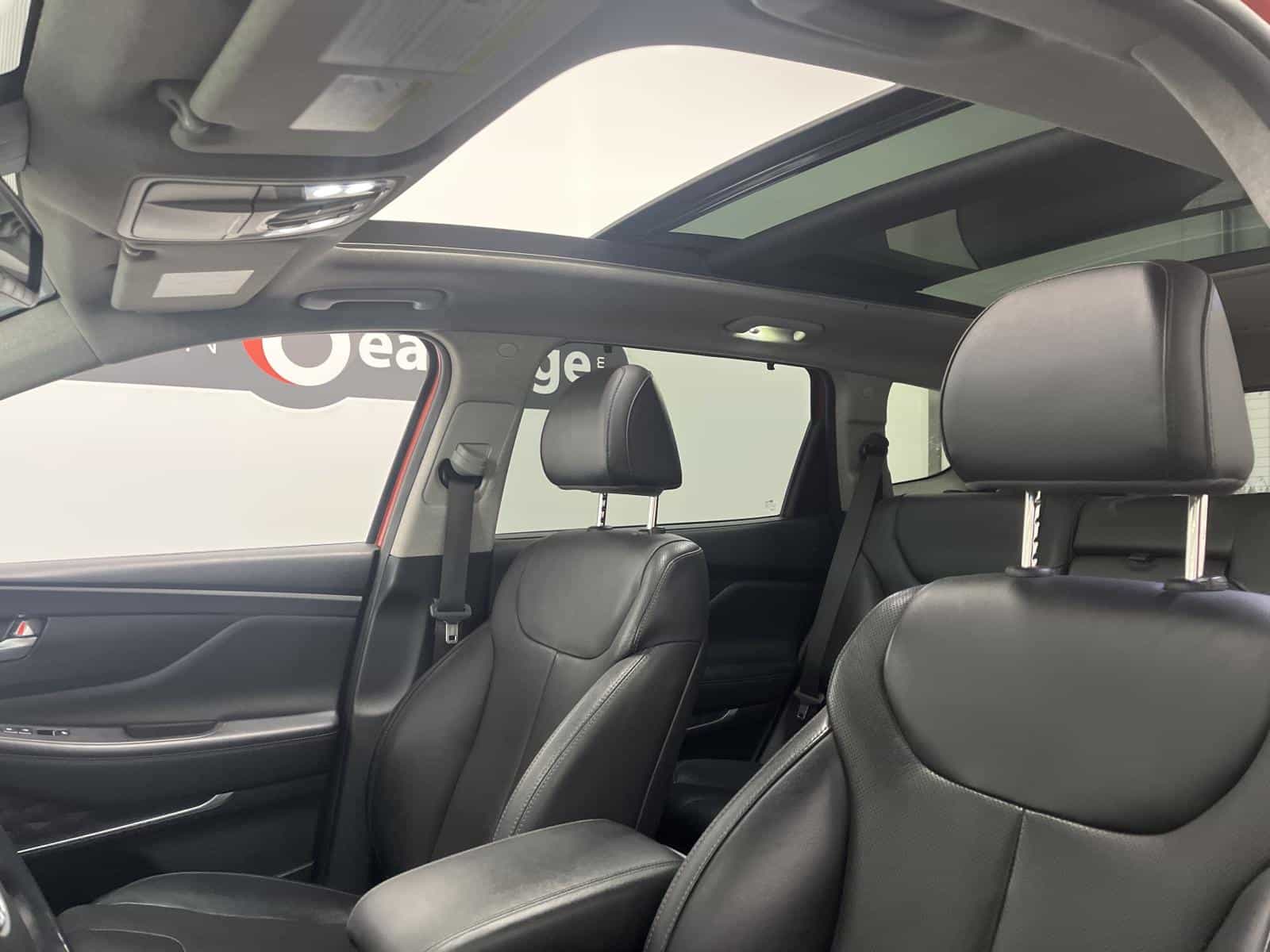 2019 Hyundai Santa Fe - Image 24