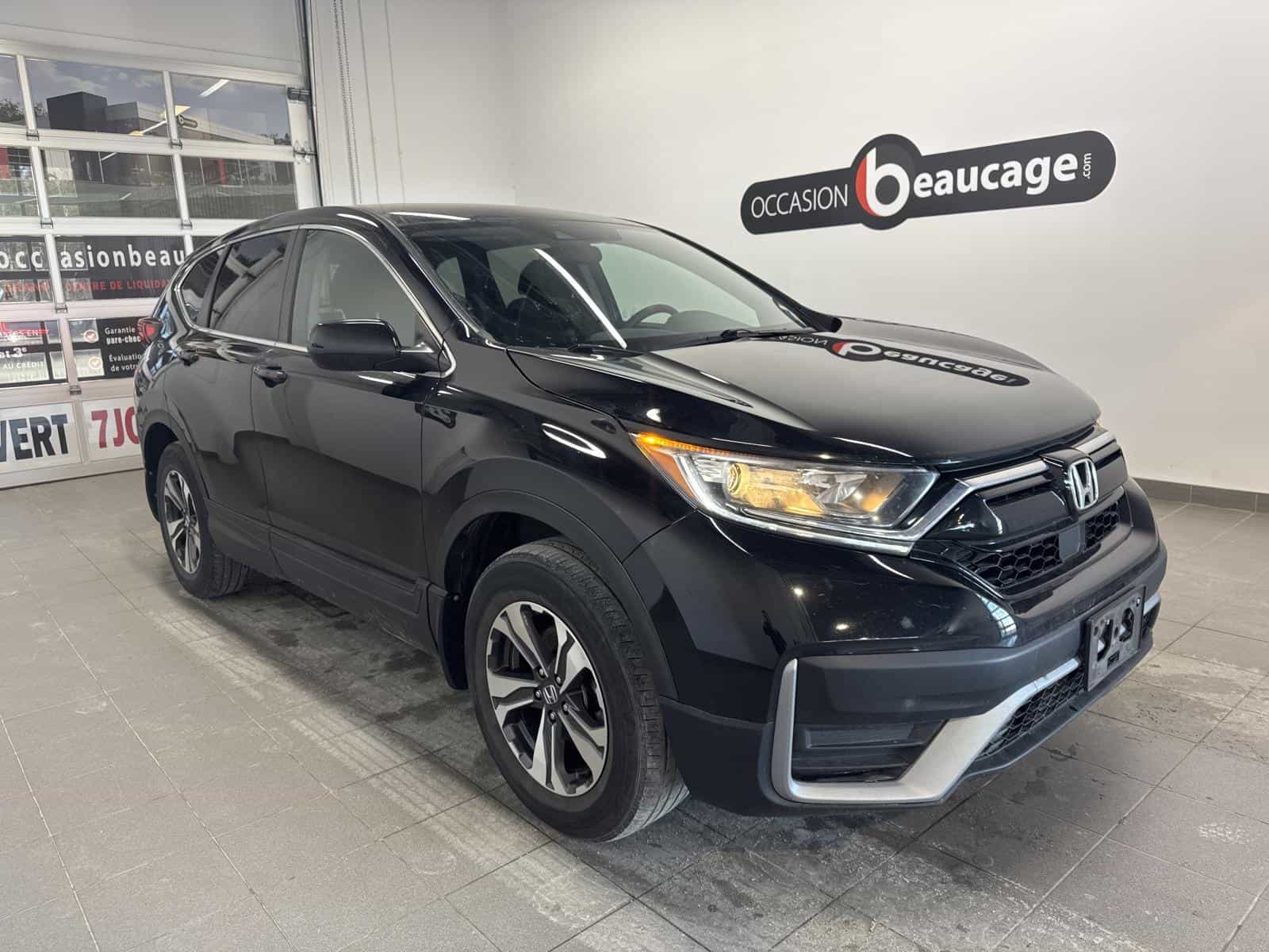 2022 Honda CR-V LX - Image 3