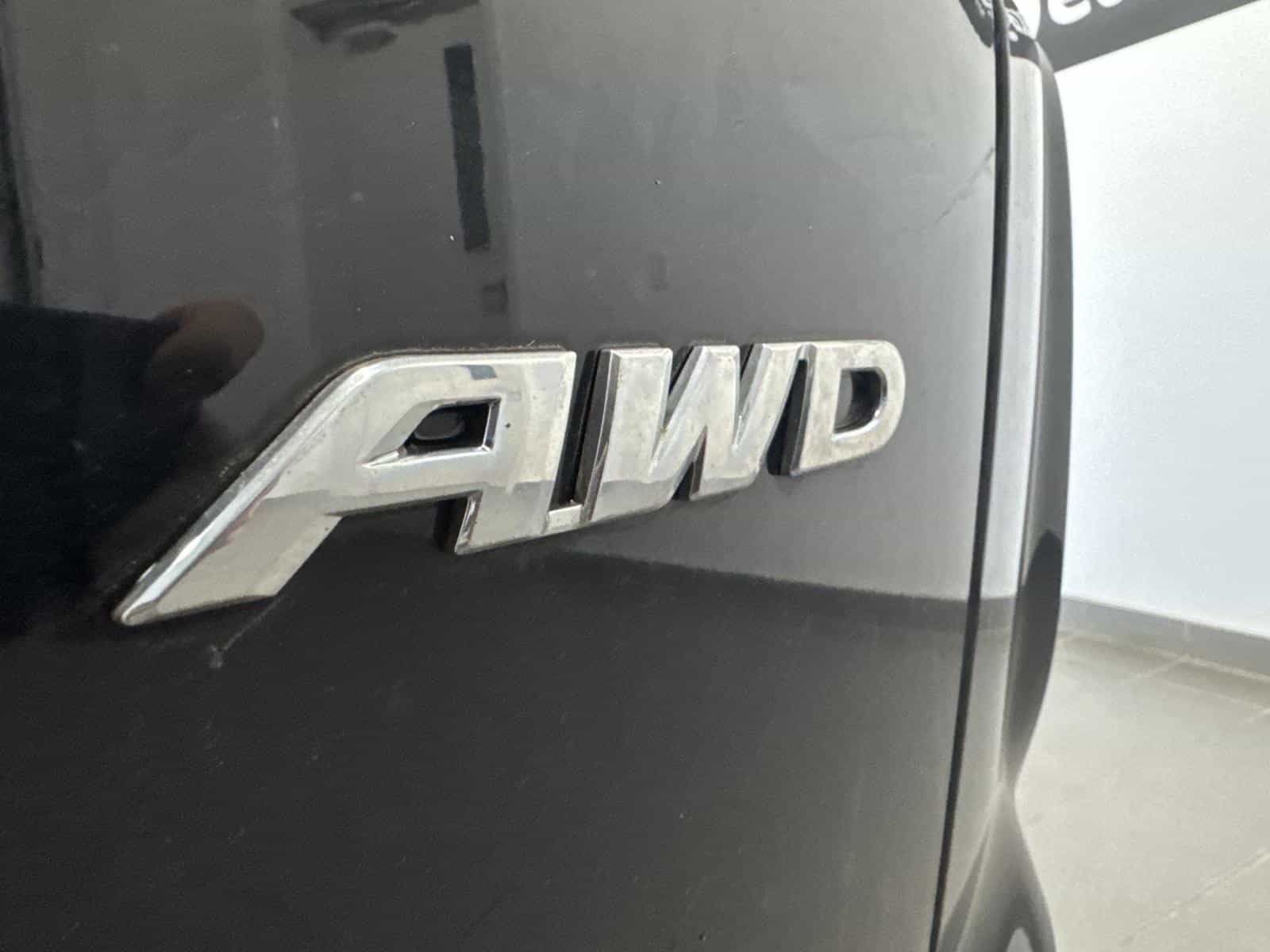 2022 Honda CR-V LX - Image 7