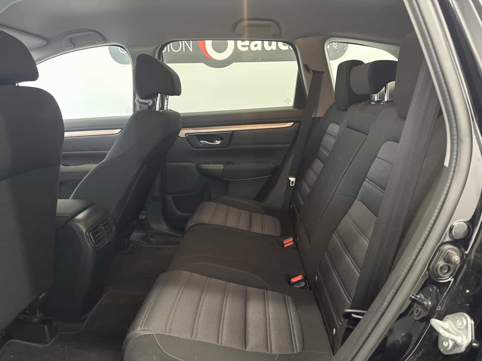 2022 Honda CR-V LX - Image 13